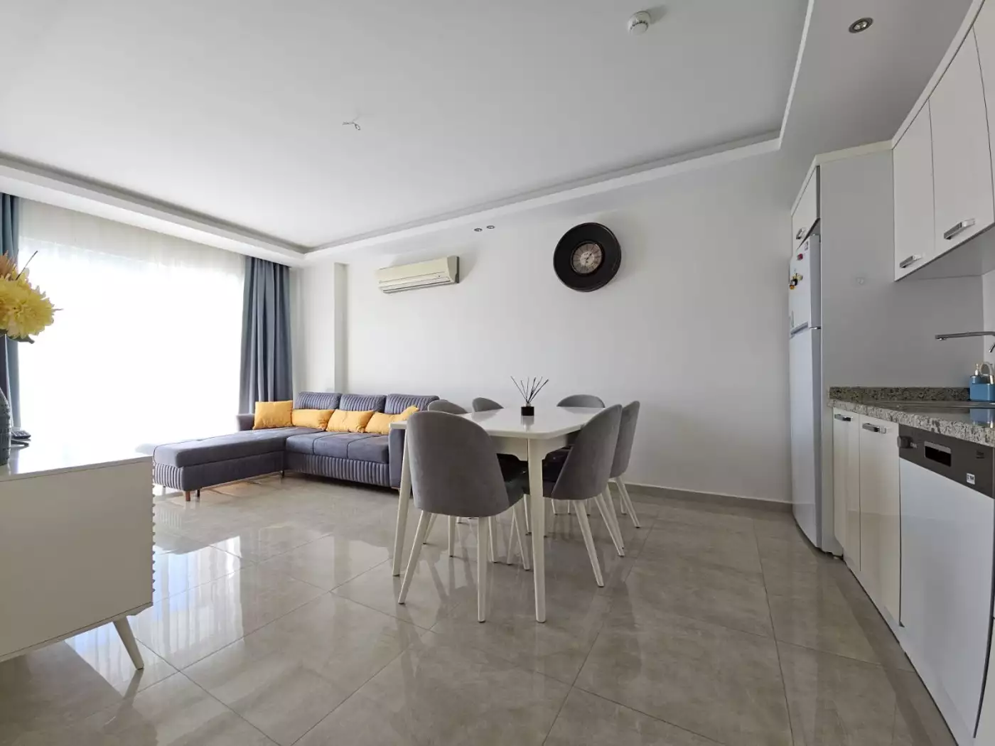 Flat 100m² in Turkey, Mahmutlar. Priced at 154000€ rent photo-1