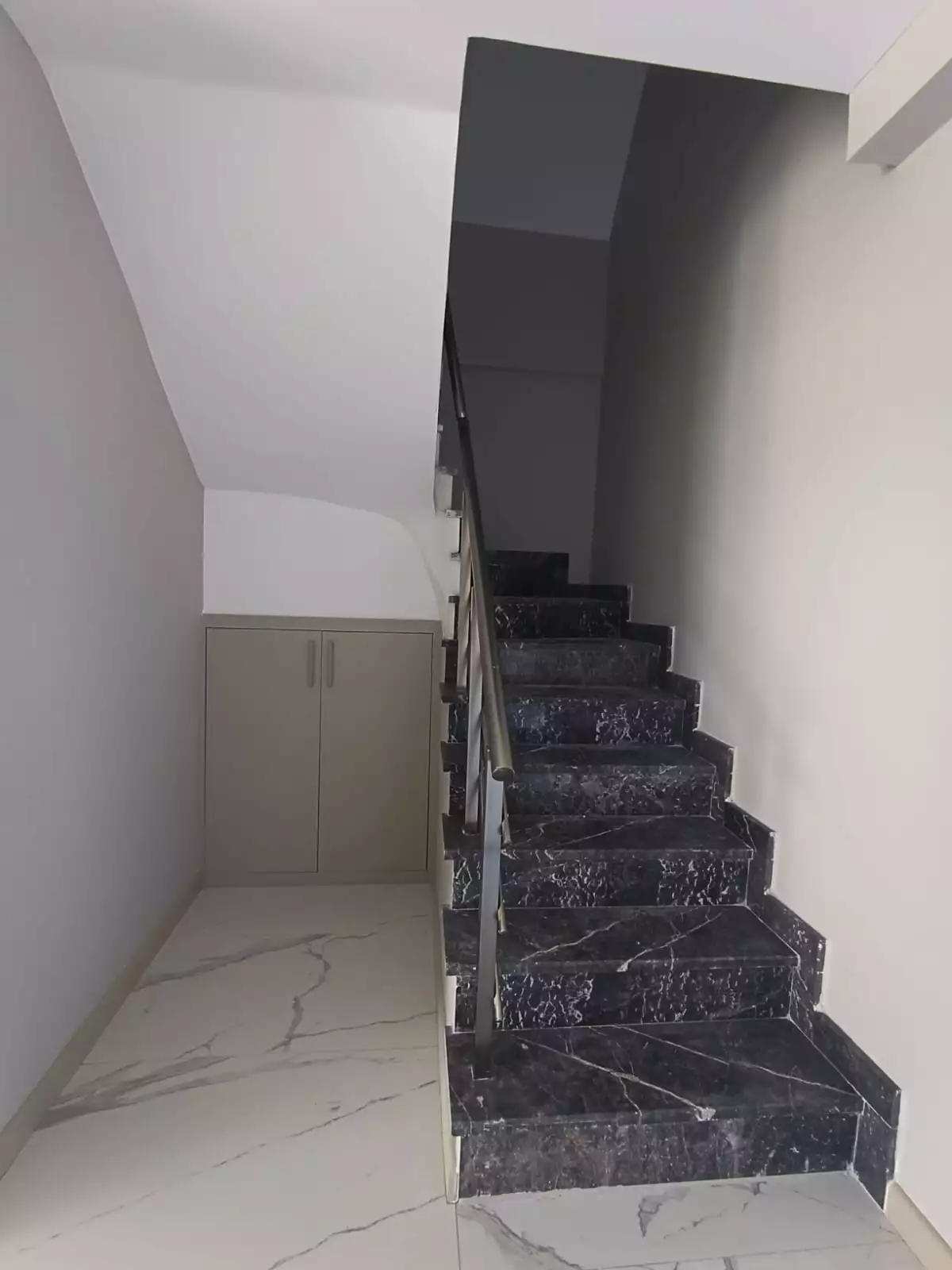 Penthouse 100m² in Turkey, Kargicak. Priced at 145000€ rent photo-15