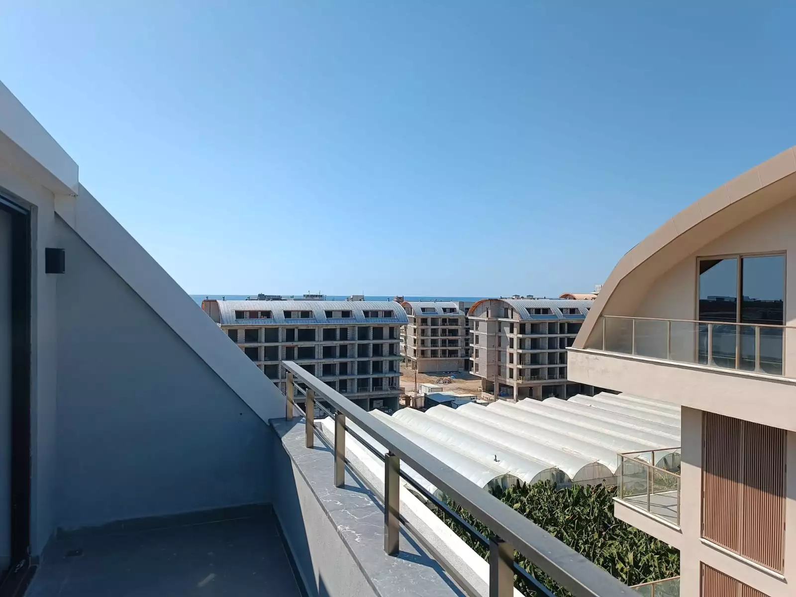 Penthouse 100m² in Turkey, Kargicak. Priced at 145000€ rent photo-21