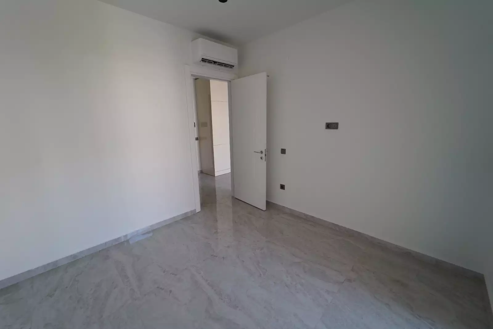 Flat 56m² in Turkey, Oba. Priced at 126500€ rent photo-13