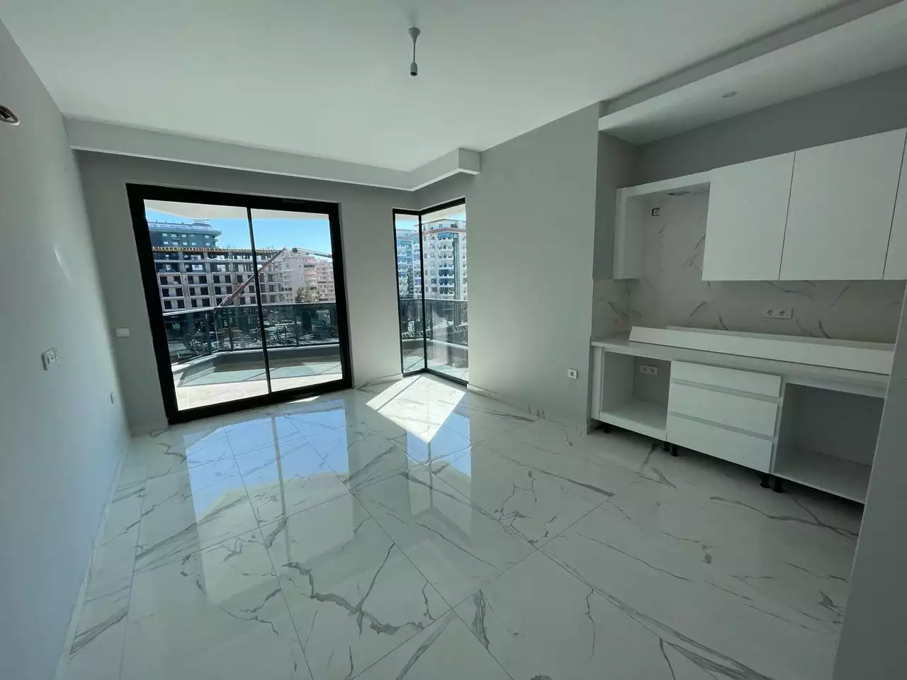 Flat 80m² in Turkey, Mahmutlar. Priced at 149000€ rent photo-1