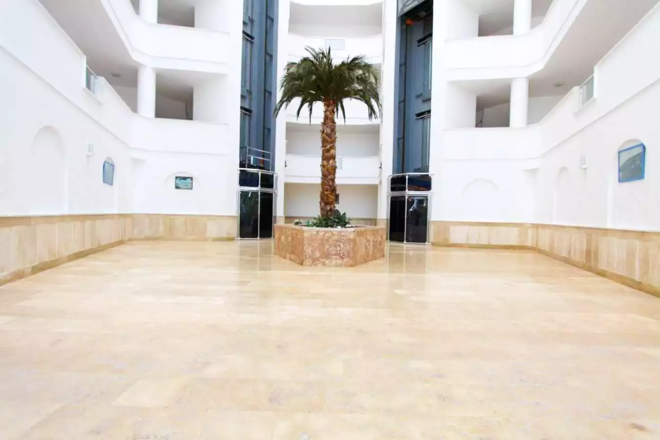 Flat 120m² in Turkey, Tosmur. Priced at 132000€ rent photo-4