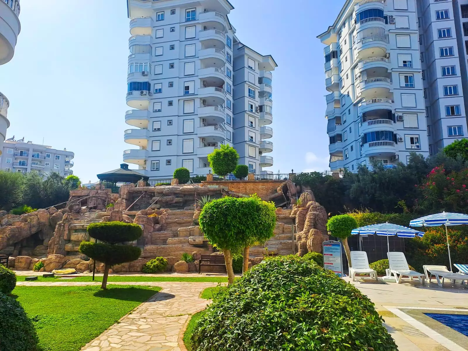 Flat 120m² in Turkey, Tosmur. Priced at 132000€ rent photo-11