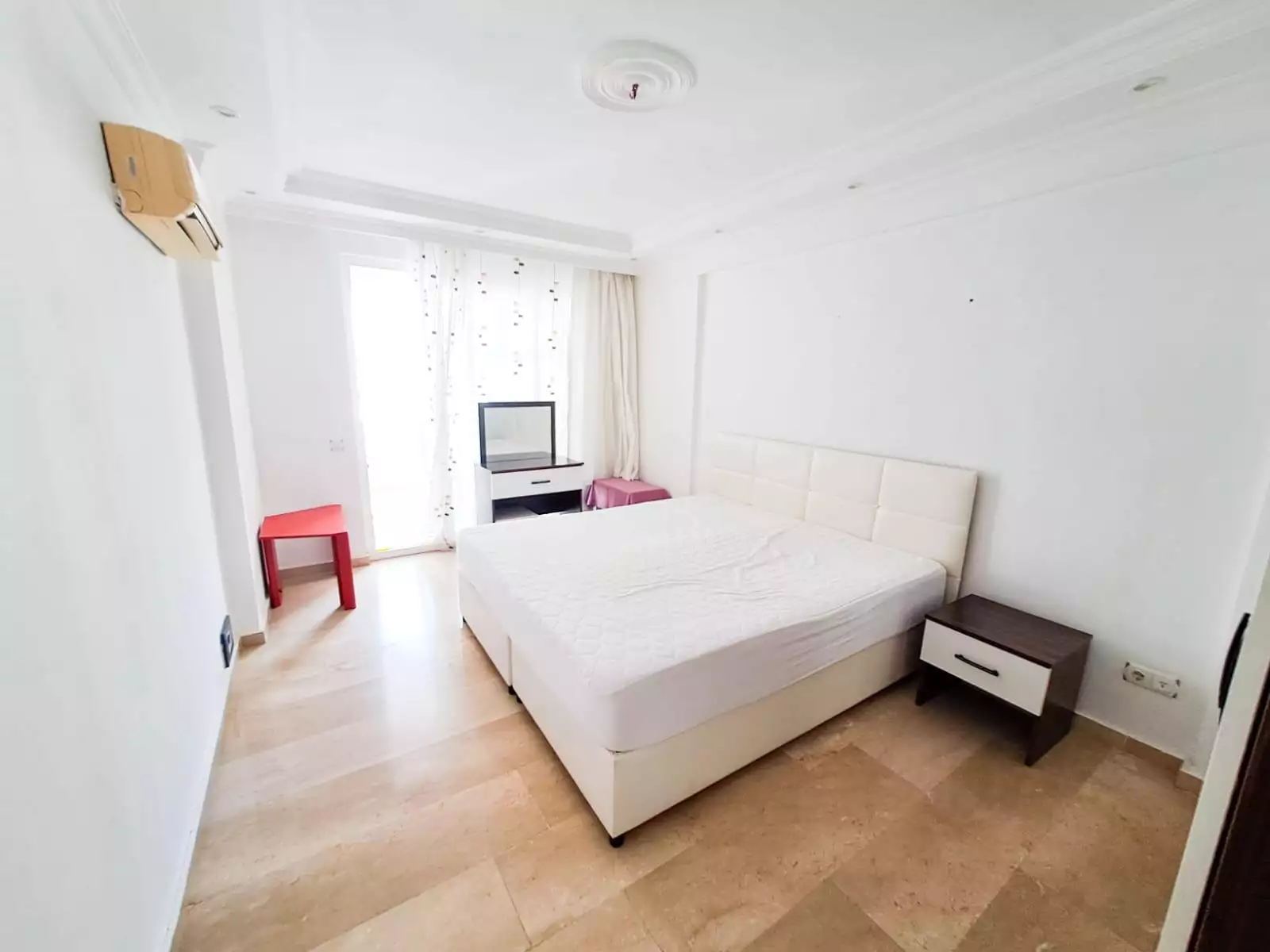 Flat 120m² in Turkey, Tosmur. Priced at 132000€ rent photo-19
