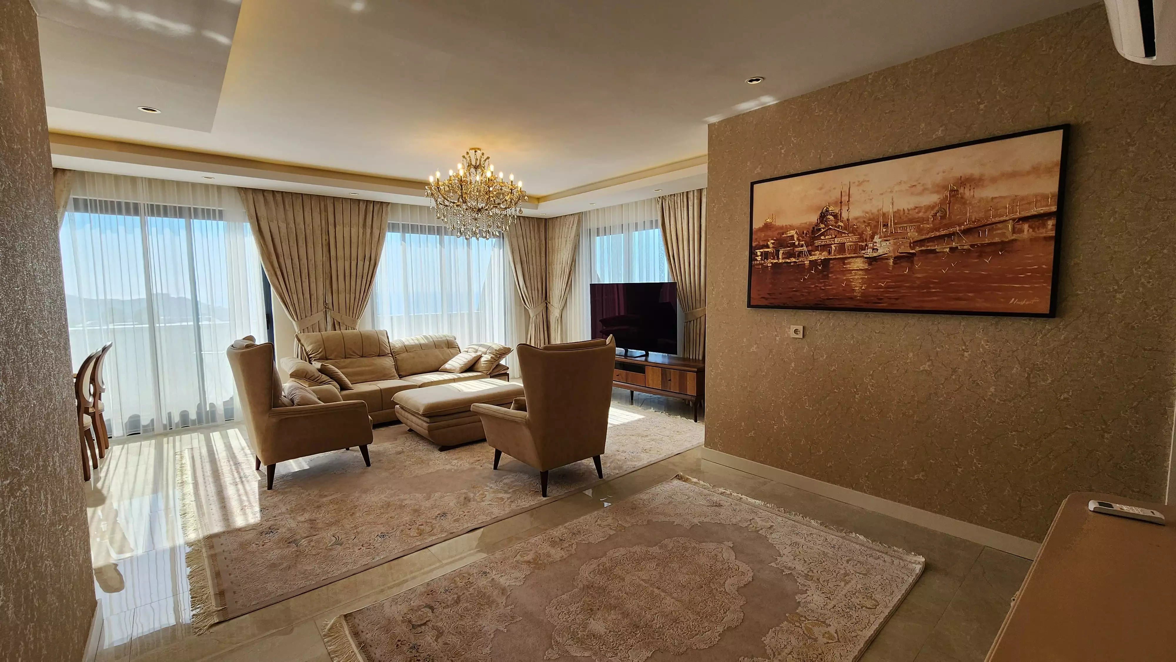 Penthouse 180m² in Turkey, Kargicak. Priced at 485000€ rent photo-2
