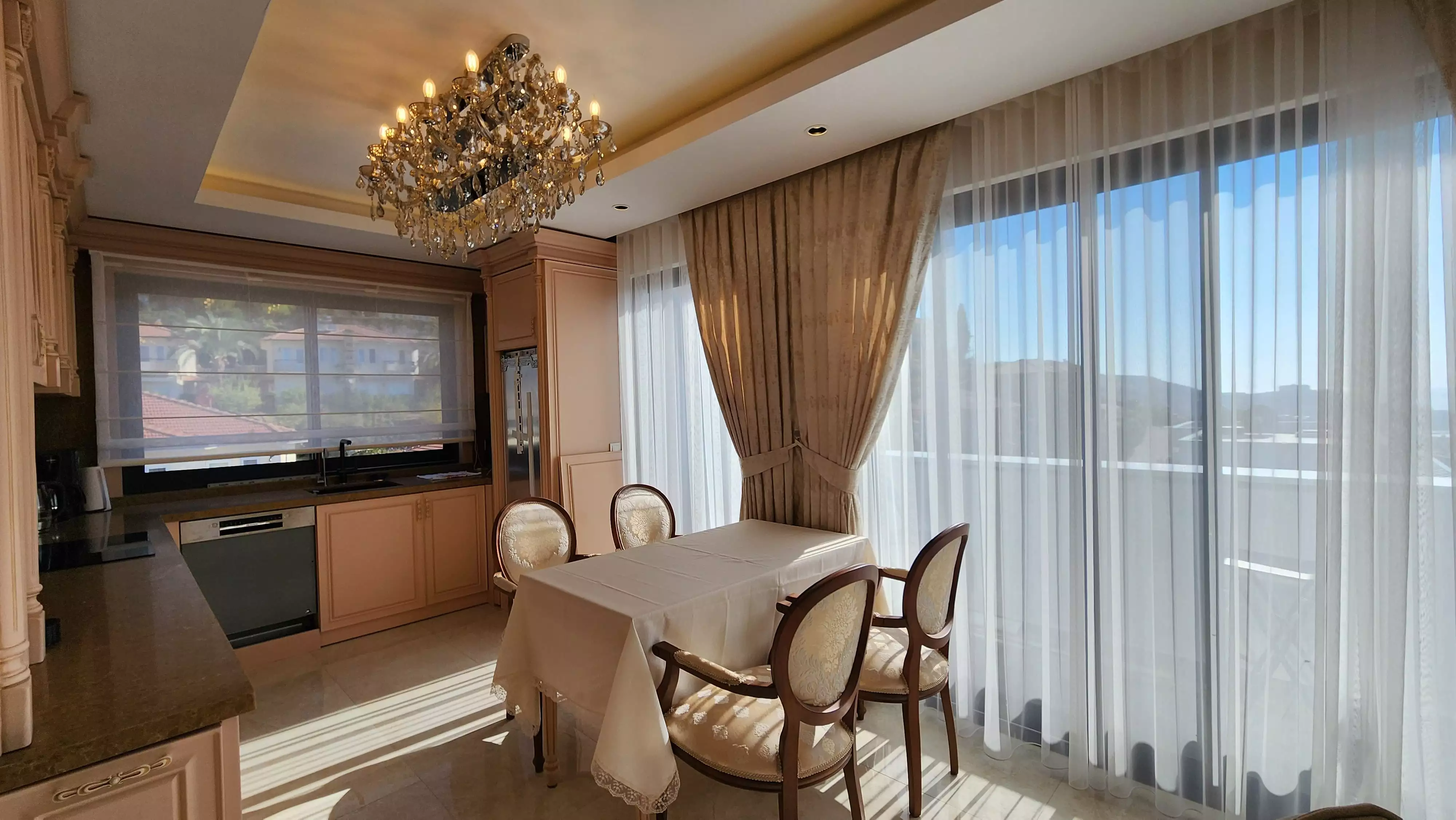 Penthouse 180m² in Turkey, Kargicak. Priced at 485000€ rent photo-4