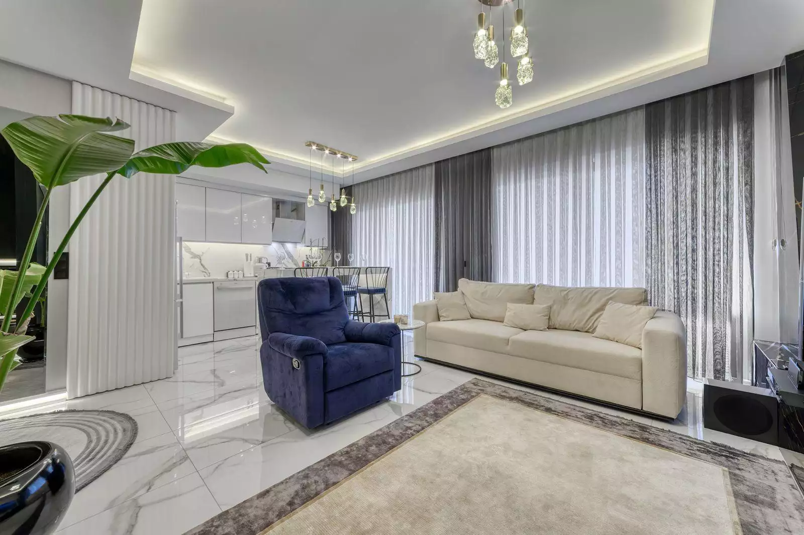 Penthouse 110m² in Turkey, Kargicak. Priced at 203000€ rent photo-12