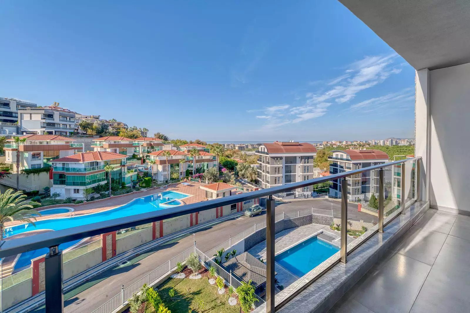 Penthouse 110m² in Turkey, Kargicak. Priced at 203000€ rent photo-15