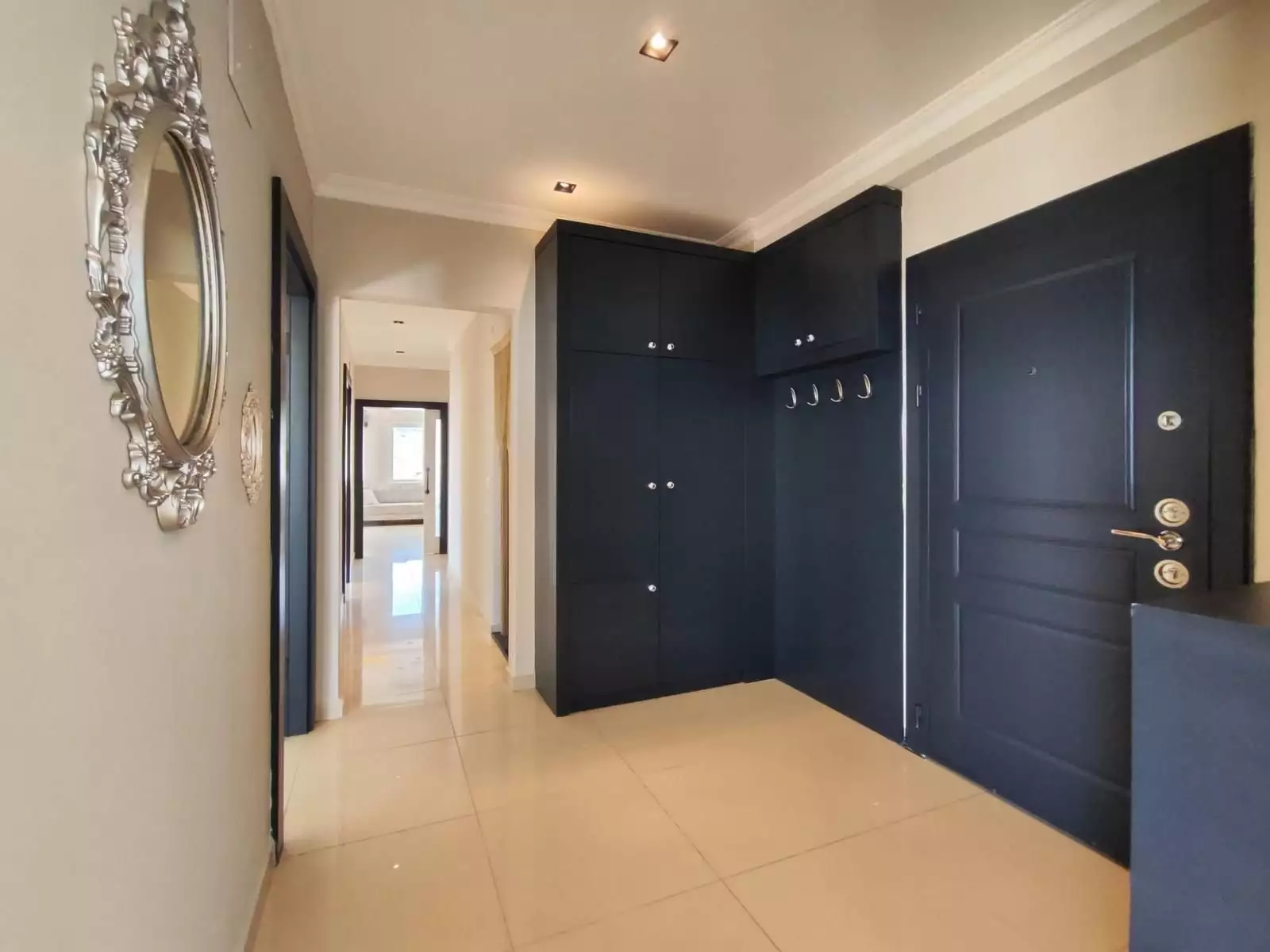 Flat 200m² in Turkey, Cikcilli. Priced at 385000€ rent photo-2