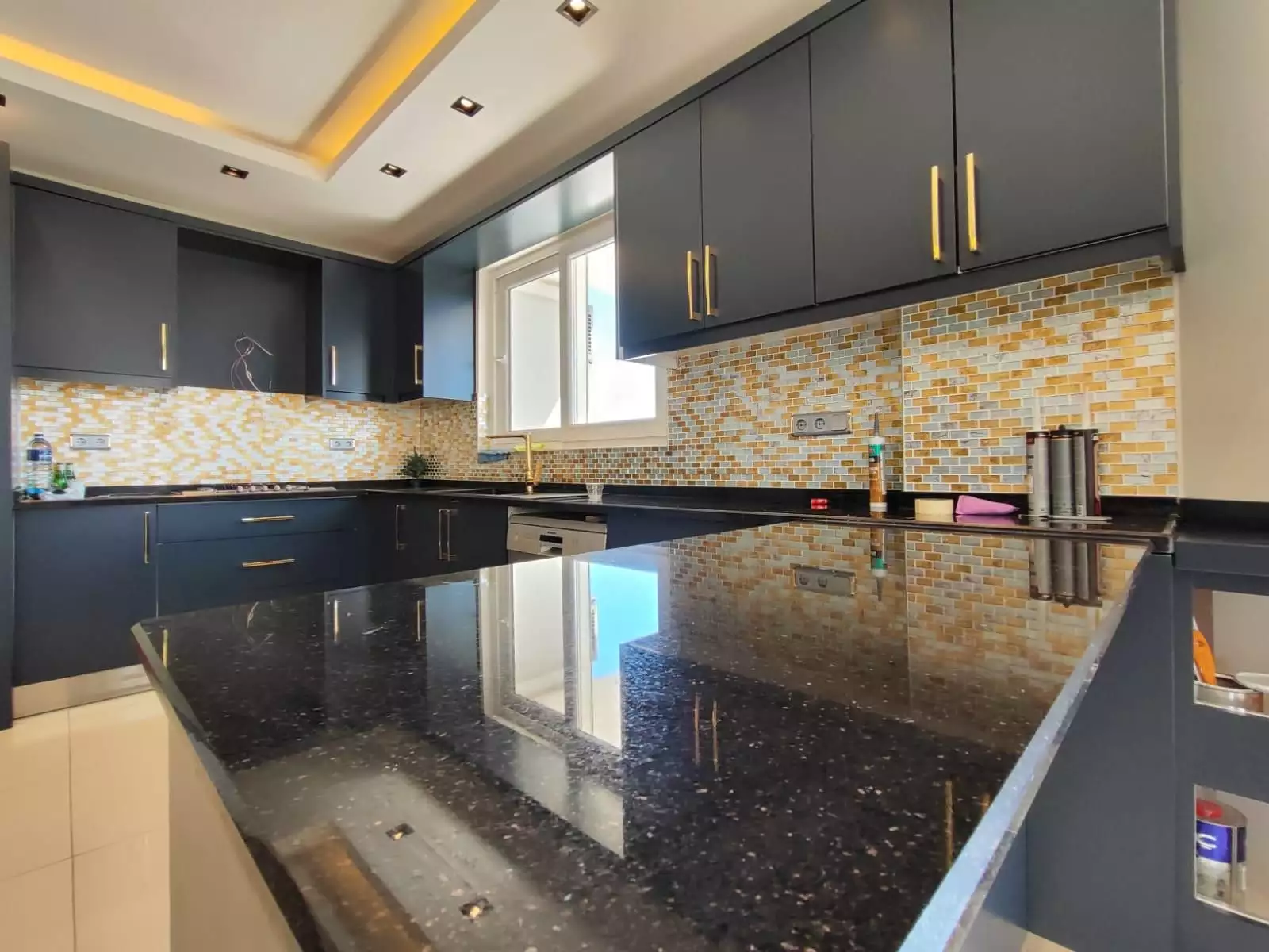Flat 200m² in Turkey, Cikcilli. Priced at 385000€ rent photo-4