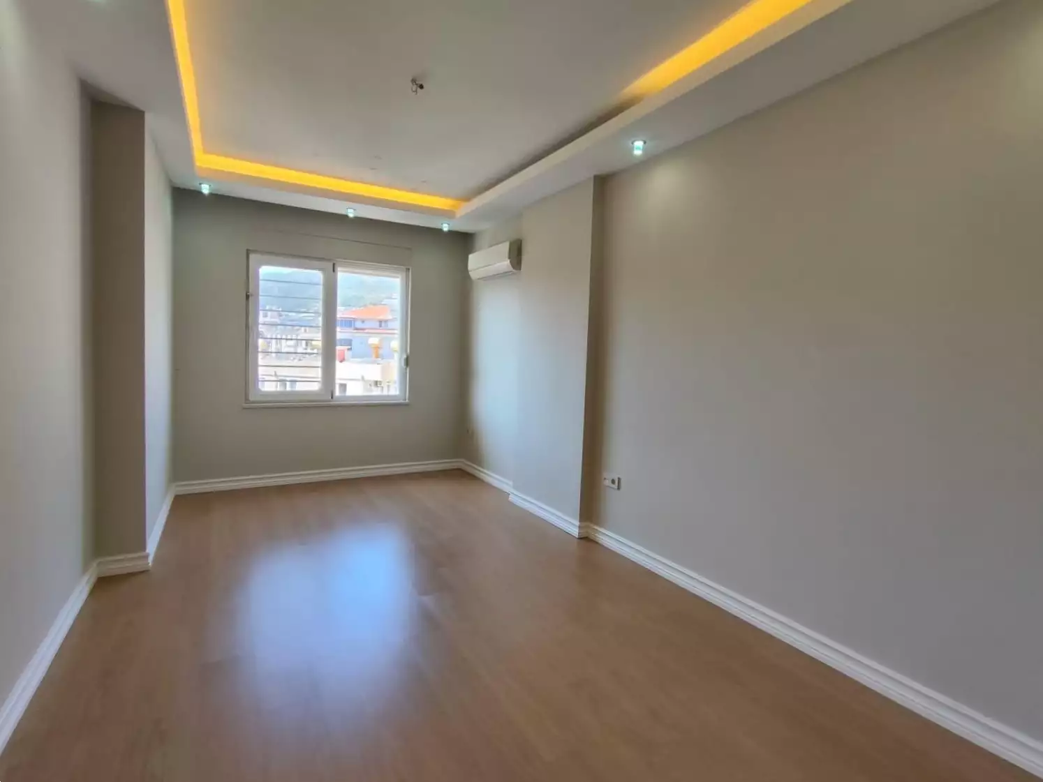 Flat 200m² in Turkey, Cikcilli. Priced at 385000€ rent photo-15
