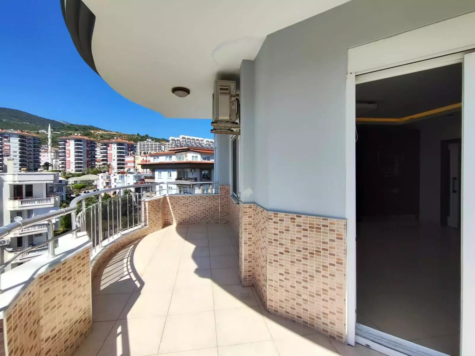 Flat 200m² in Turkey, Cikcilli. Priced at 385000€ rent photo-29