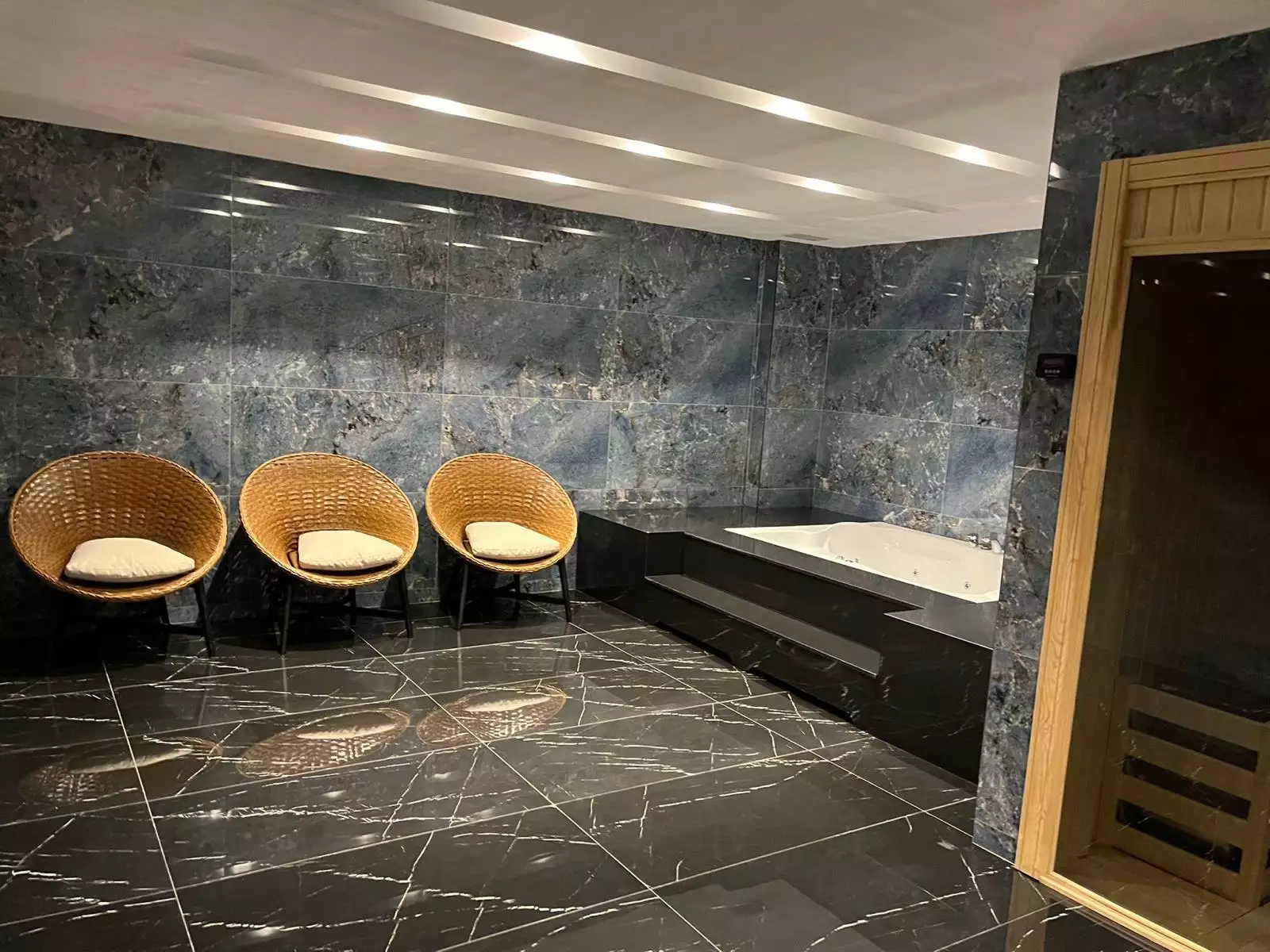 Flat 85m² in Turkey, Oba. Priced at 209000€ rent photo-9