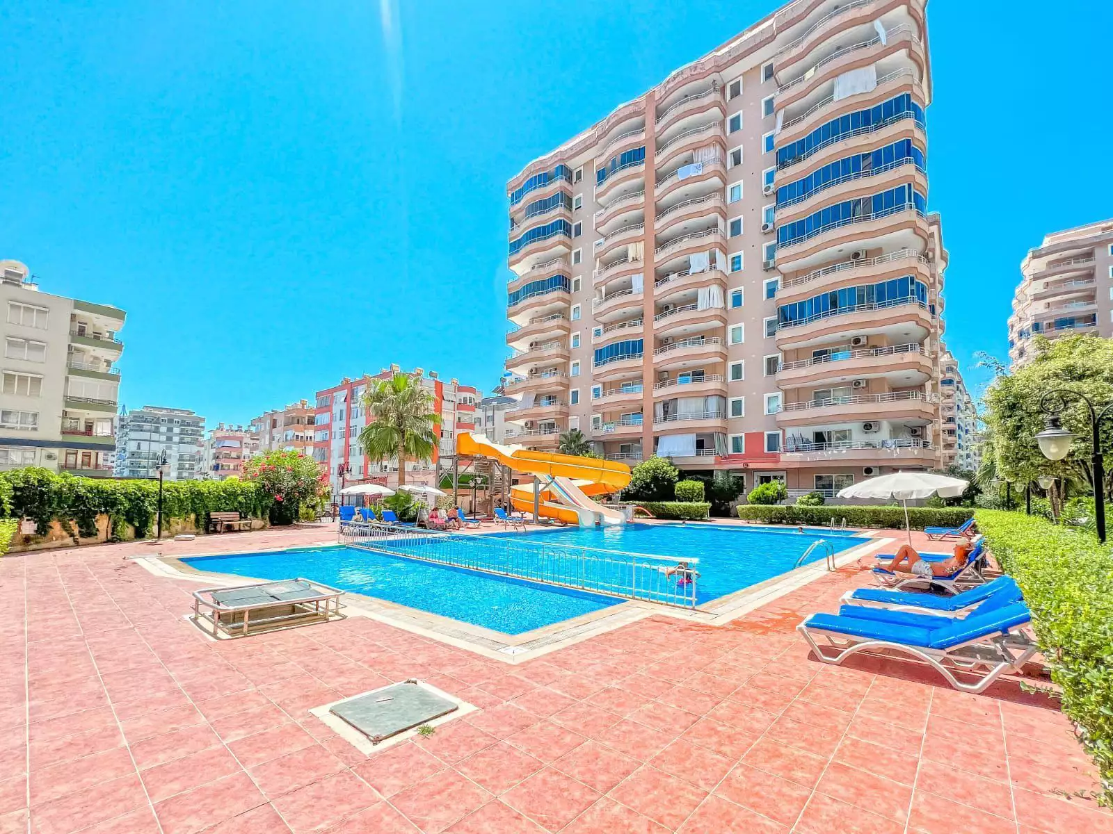 Flat 122m² in Turkey, Mahmutlar. Priced at 115000€ rent photo-2