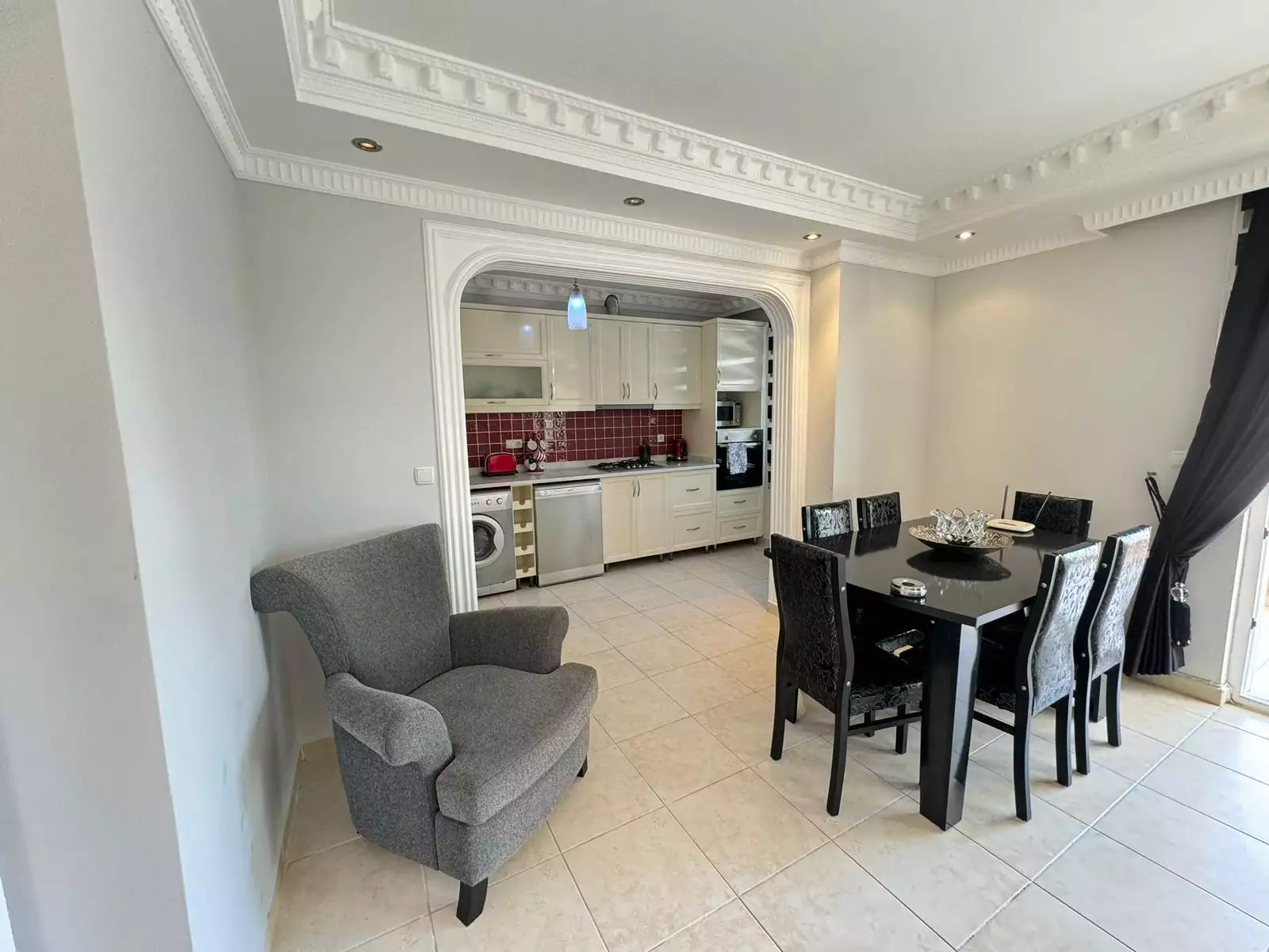 Flat 122m² in Turkey, Mahmutlar. Priced at 115000€ rent photo-15