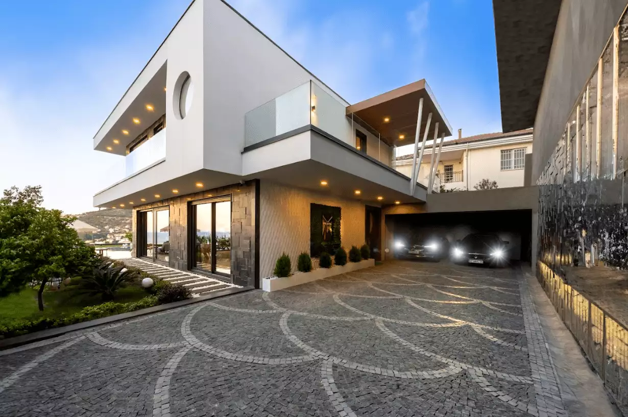 Villa 298m² in Turkey, Alania. Priced at 2750000€ rent photo-2