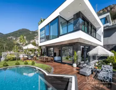 Buy in Turkey for 2750000€