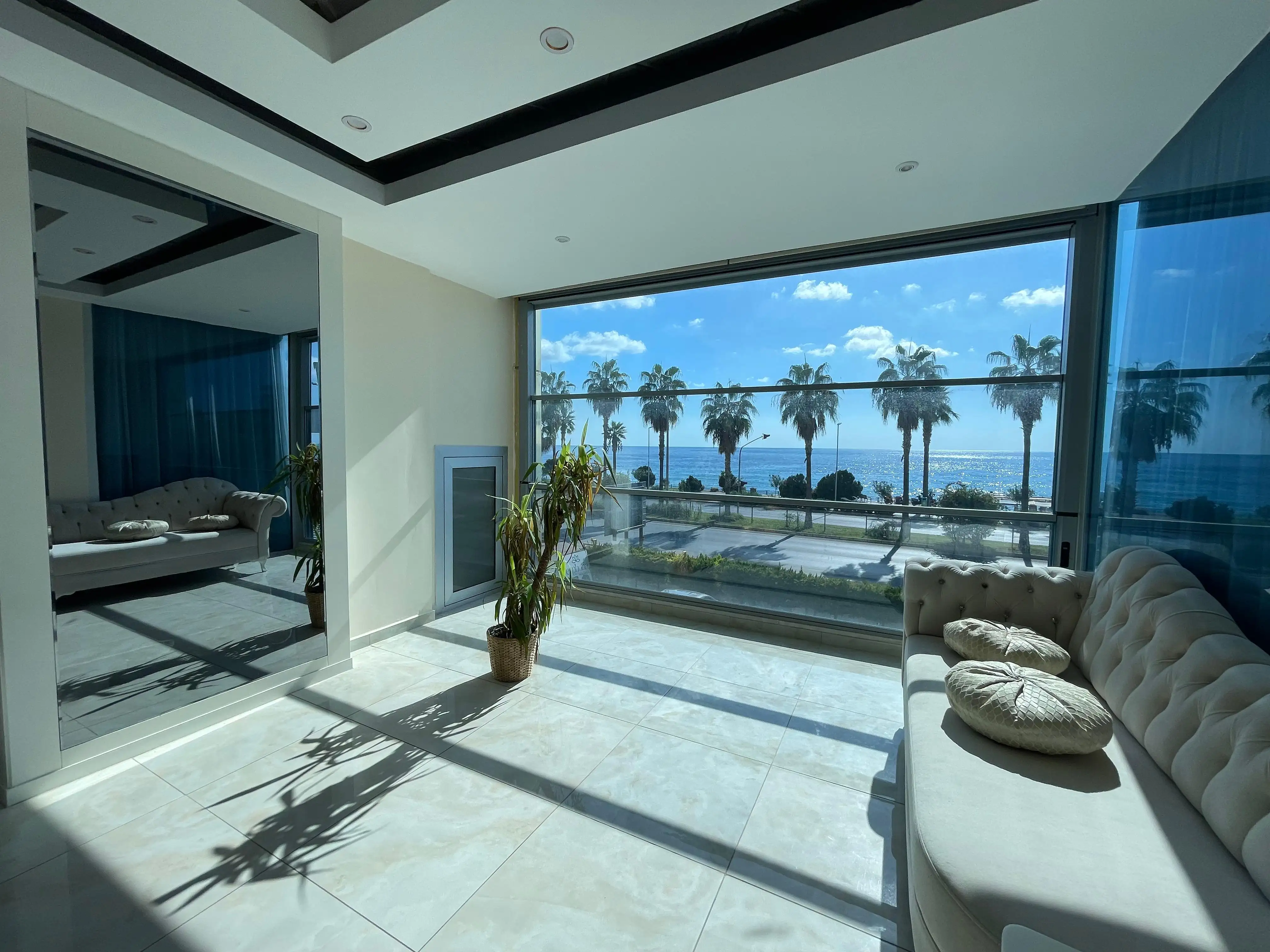 Flat 115m² in Turkey, Mahmutlar. Priced at 330000€ rent photo-2