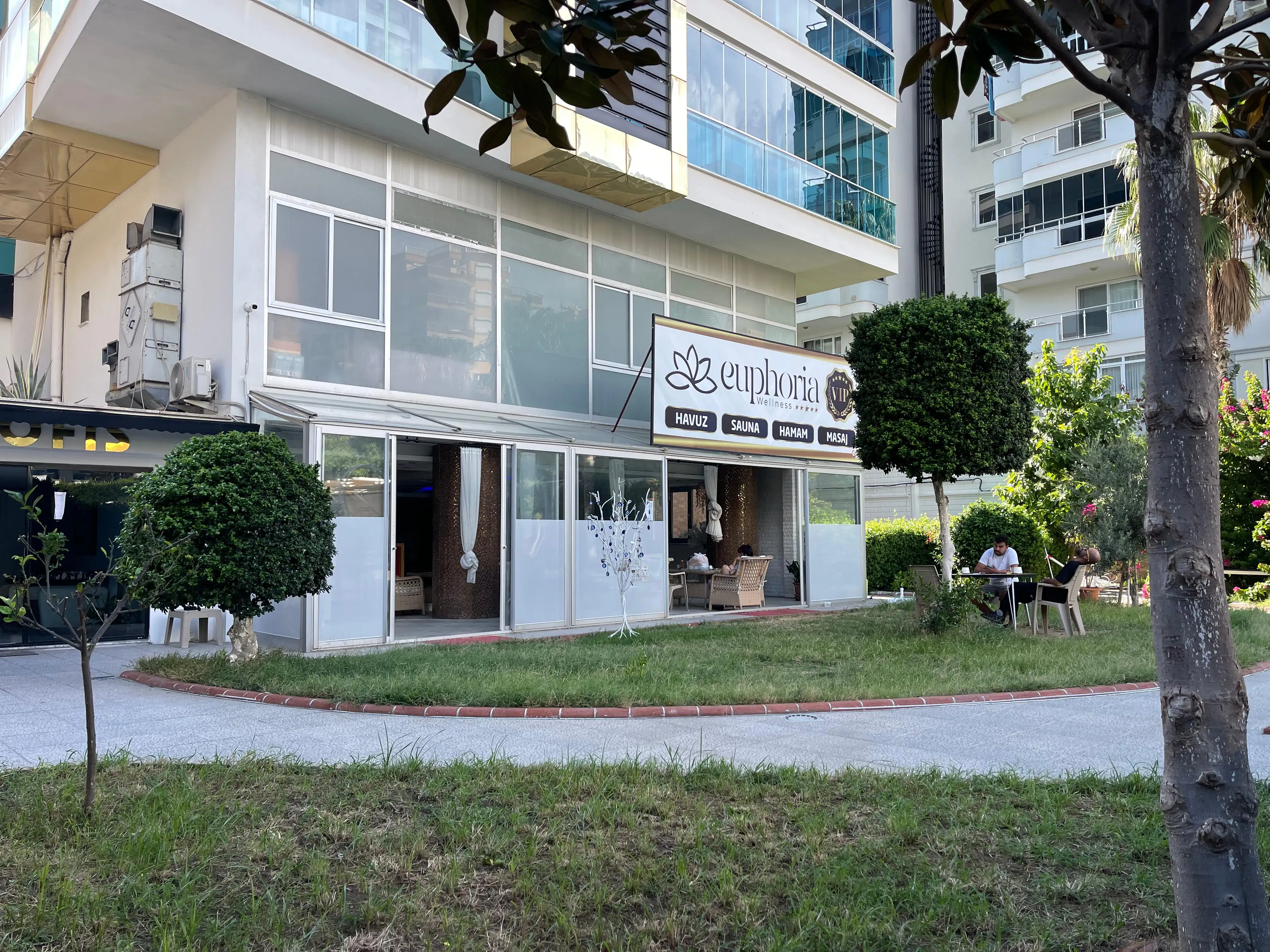 Flat 115m² in Turkey, Mahmutlar. Priced at 330000€ rent photo-17