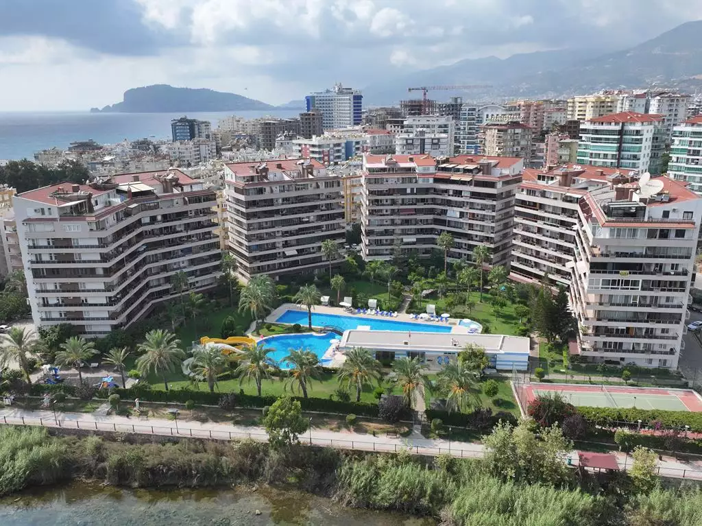 Flat 110m² in Turkey, Tosmur. Priced at 236500€ rent photo-1