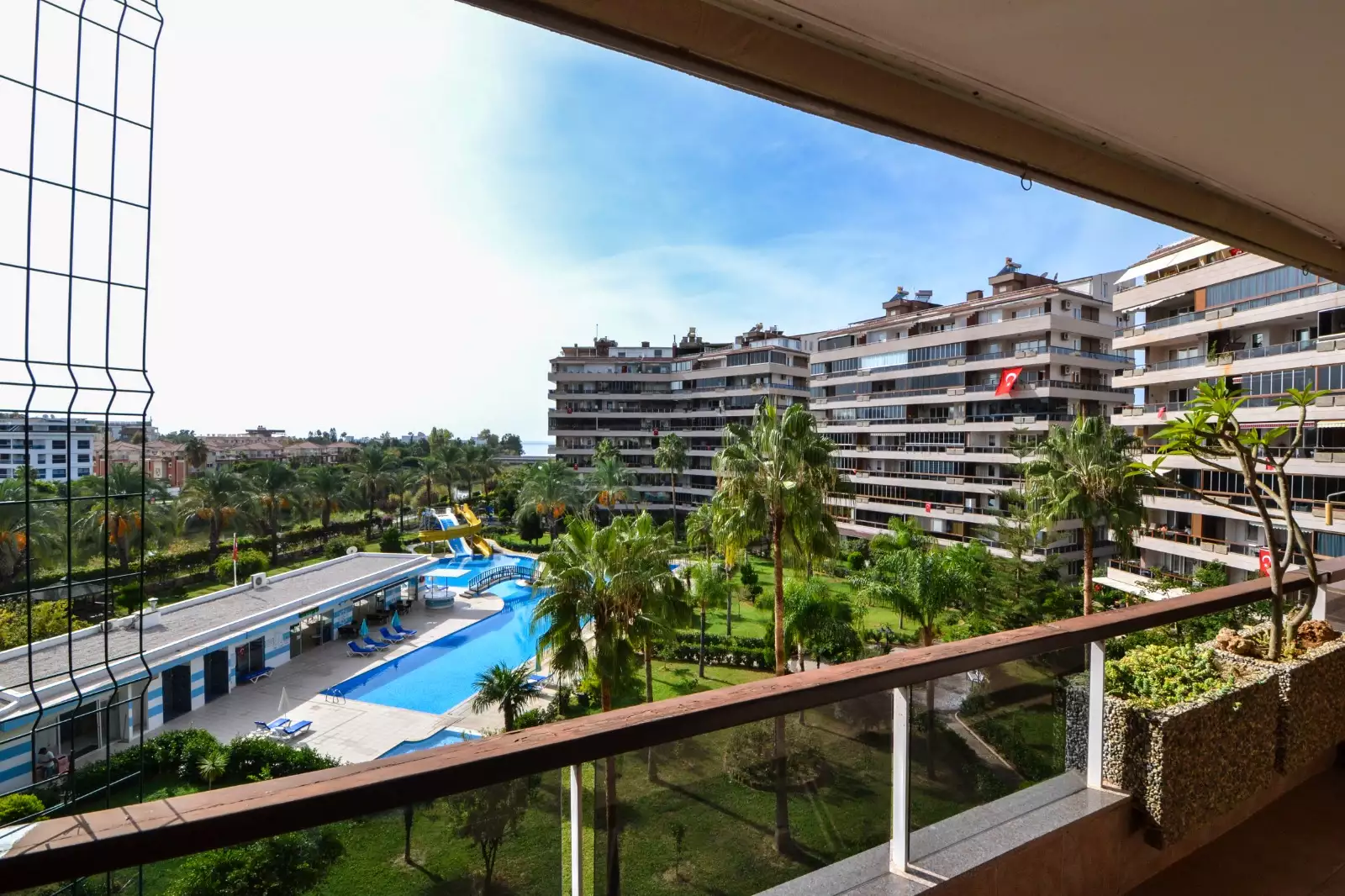 Flat 110m² in Turkey, Tosmur. Priced at 236500€ rent photo-13