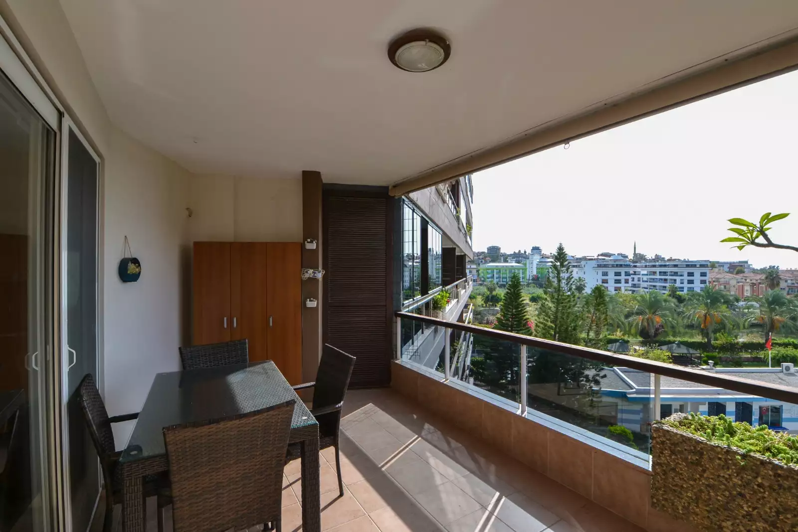 Flat 110m² in Turkey, Tosmur. Priced at 236500€ rent photo-16