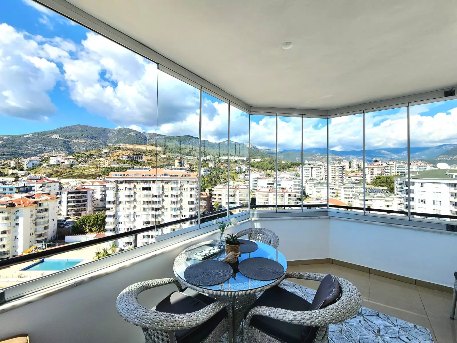 Flat 100m² in Turkey, Cikcilli. Priced at 220000€ rent photo-24