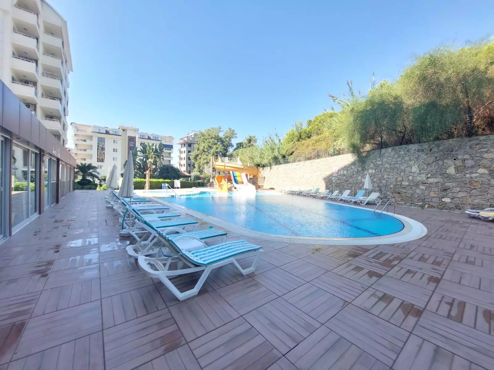 Flat 110m² in Turkey, Avsallar. Priced at 120000€ rent photo-22