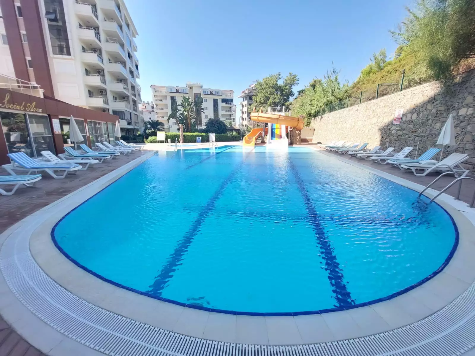 Flat 110m² in Turkey, Avsallar. Priced at 120000€ rent photo-25