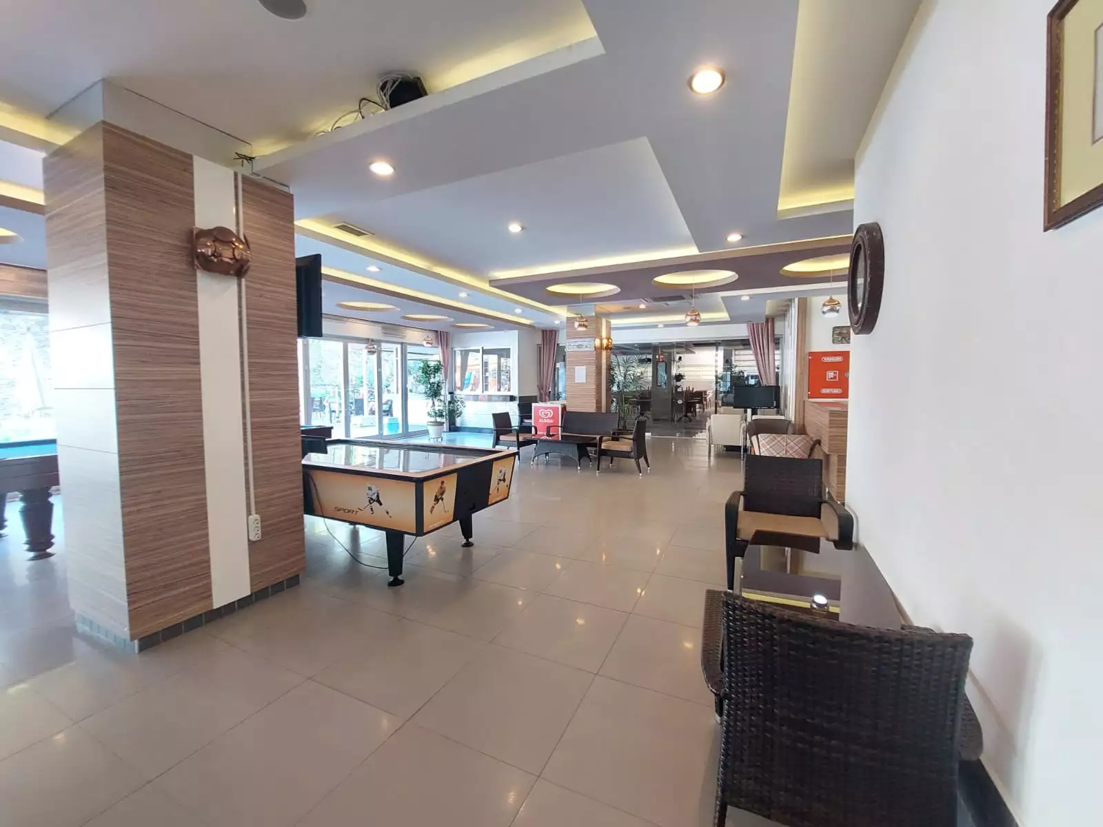Flat 110m² in Turkey, Avsallar. Priced at 120000€ rent photo-28