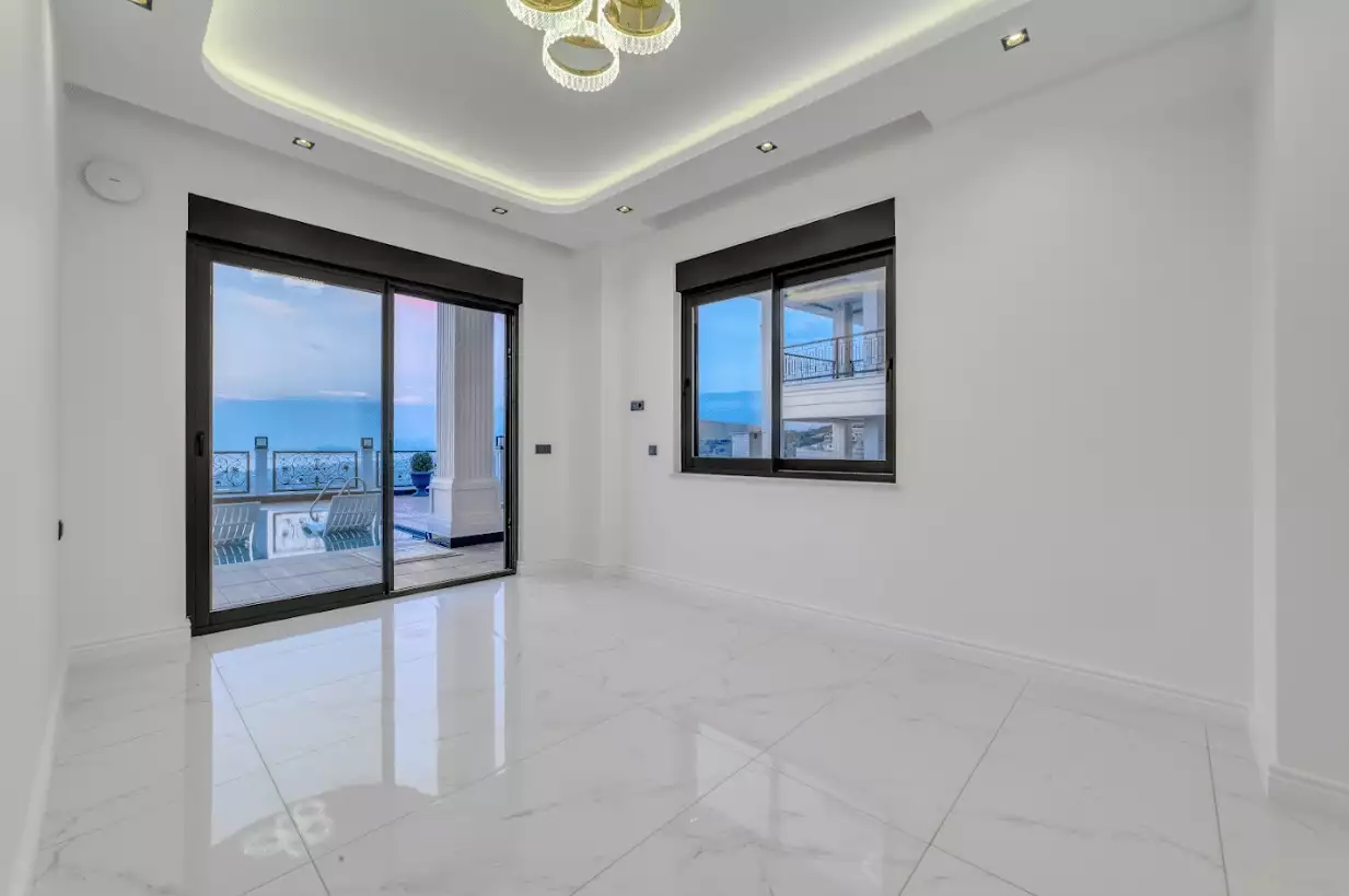 Villa 610m² in Turkey, Kargicak. Priced at 1850000€ rent photo-27
