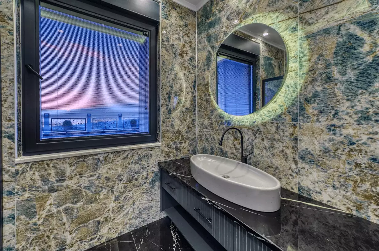 Villa 610m² in Turkey, Kargicak. Priced at 1850000€ rent photo-28