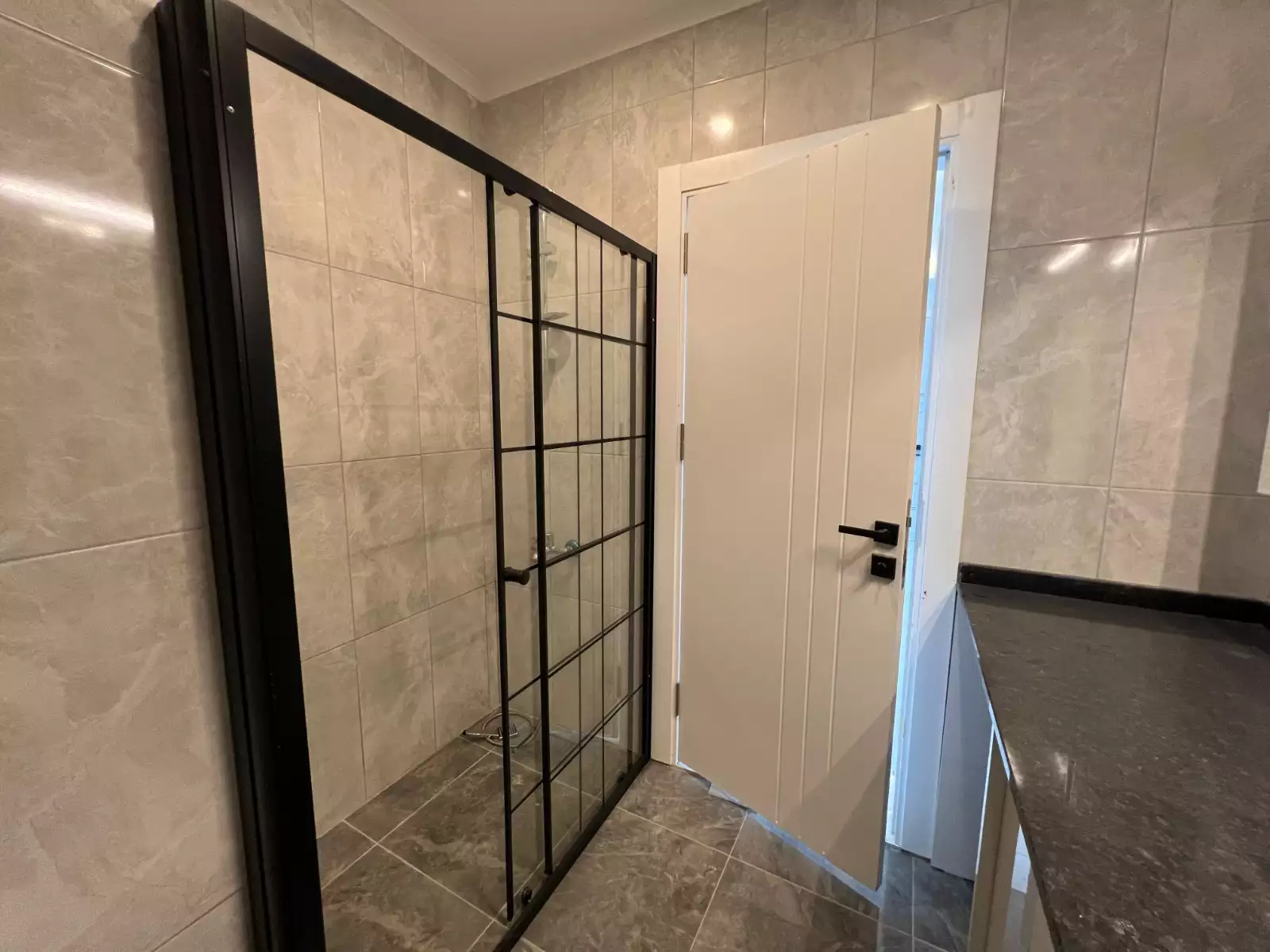 Flat 55m² in Turkey, Kargicak. Priced at 88000€ rent photo-6