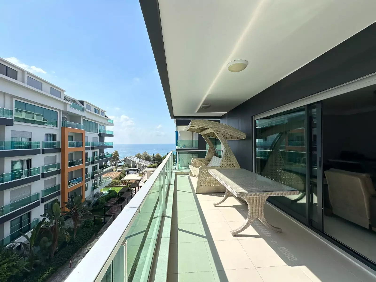Flat 110m² in Turkey, Kargicak. Priced at 281000€ rent photo-13