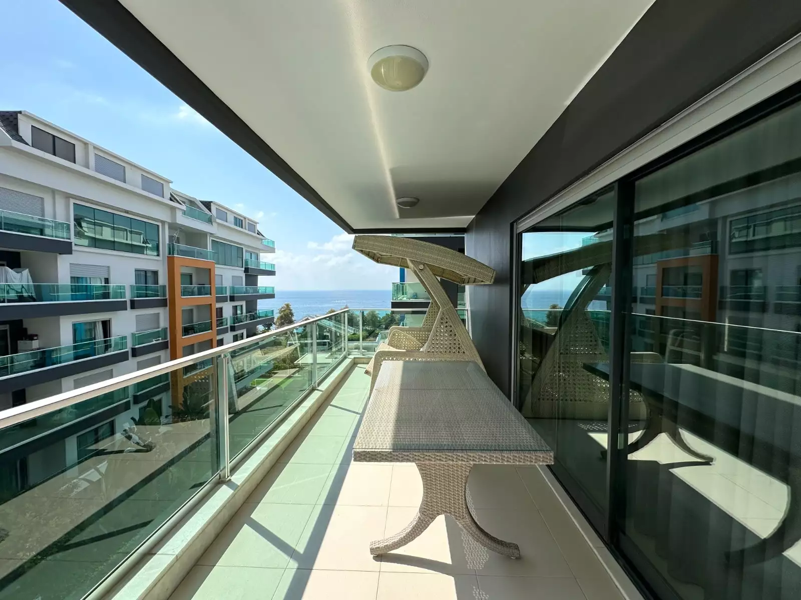 Flat 110m² in Turkey, Kargicak. Priced at 281000€ rent photo-15