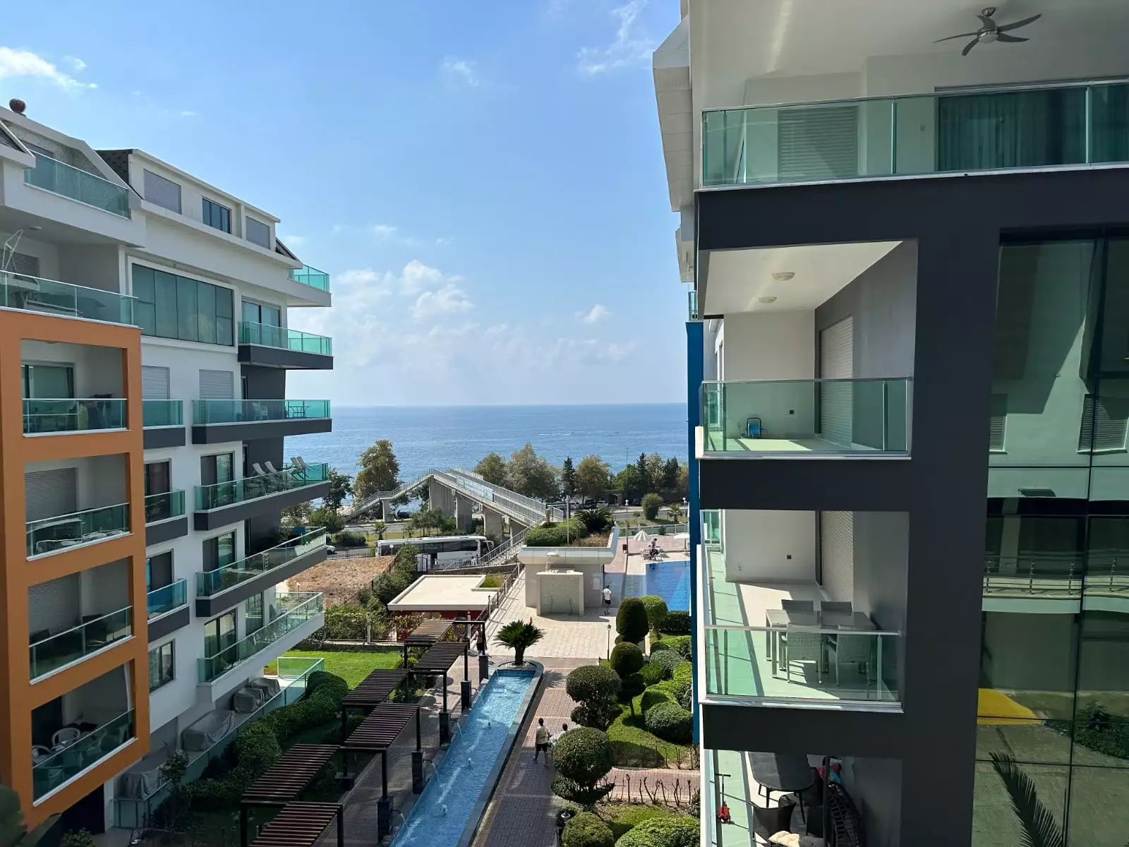 Flat 110m² in Turkey, Kargicak. Priced at 281000€ rent photo-16