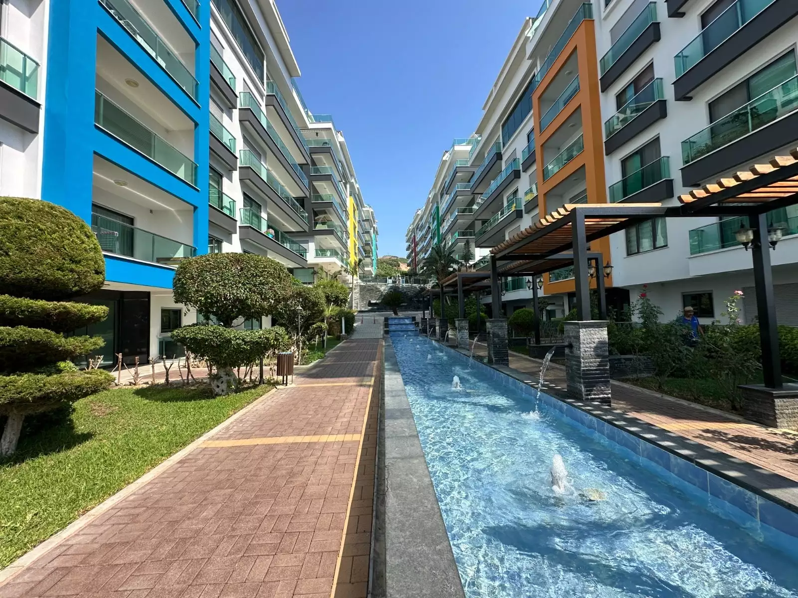 Flat 110m² in Turkey, Kargicak. Priced at 281000€ rent photo-17