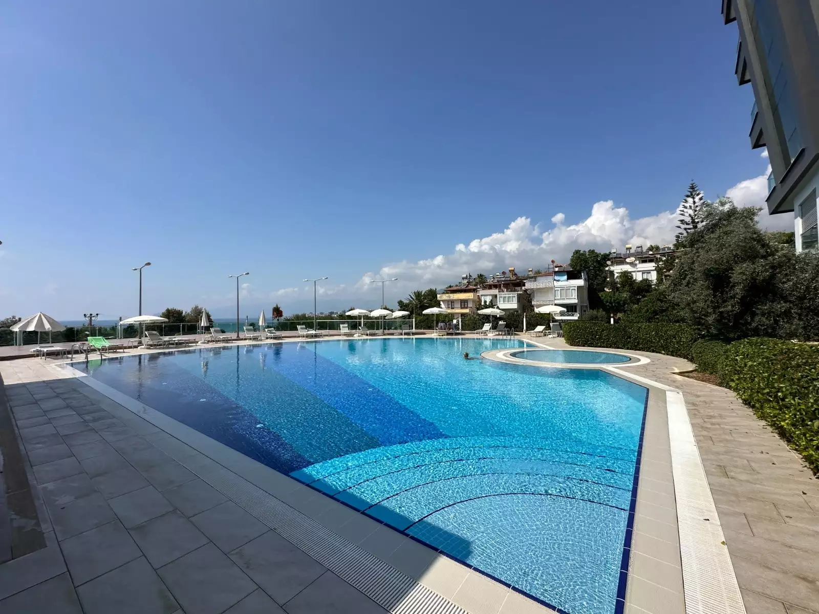Flat 110m² in Turkey, Kargicak. Priced at 281000€ rent photo-19