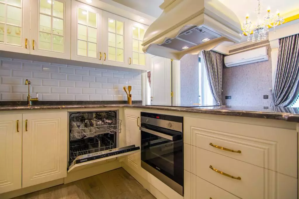 Flat 60m² in Turkey, Alania. Priced at 220000€ rent photo-2