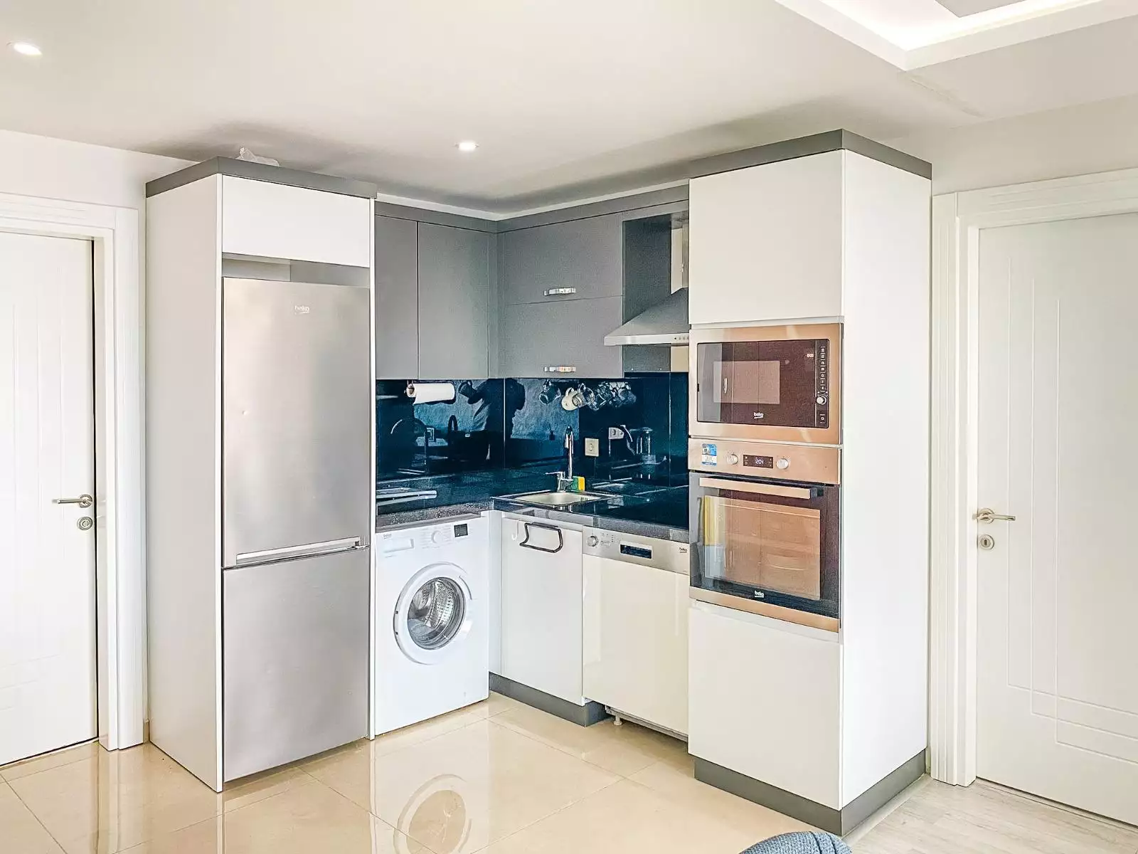 Flat 85m² in Turkey, Kargicak. Priced at 173000€ rent photo-14