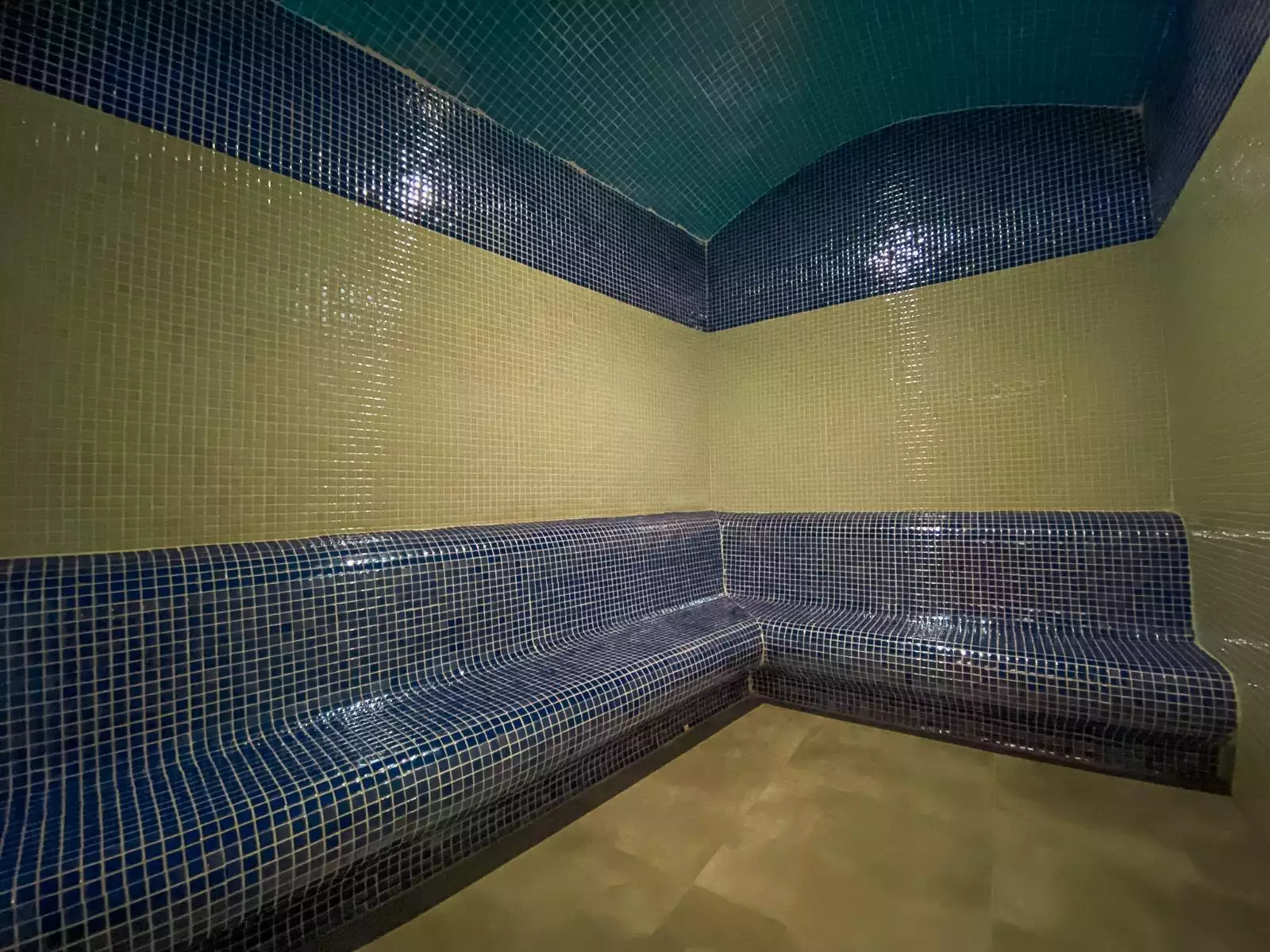 Flat 85m² in Turkey, Kargicak. Priced at 173000€ rent photo-27