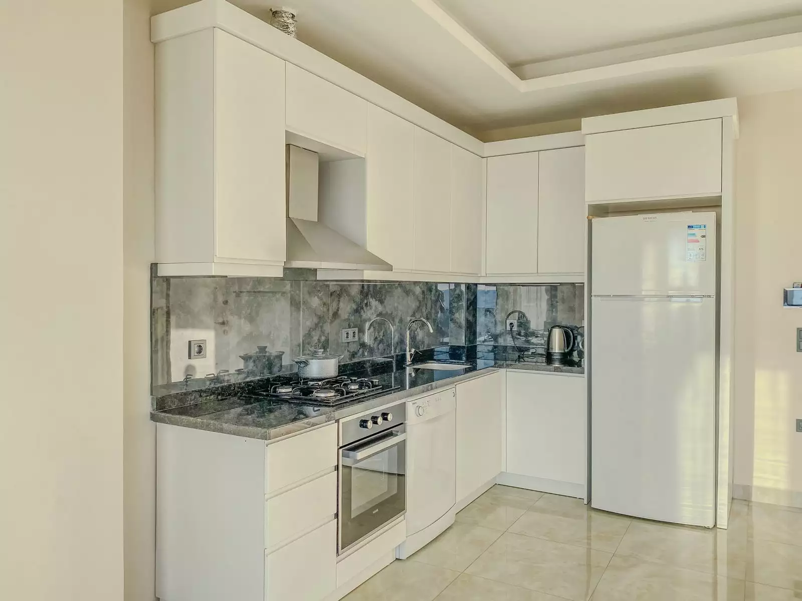 Flat 55m² in Turkey, Mahmutlar. Priced at 95000€ rent photo-5