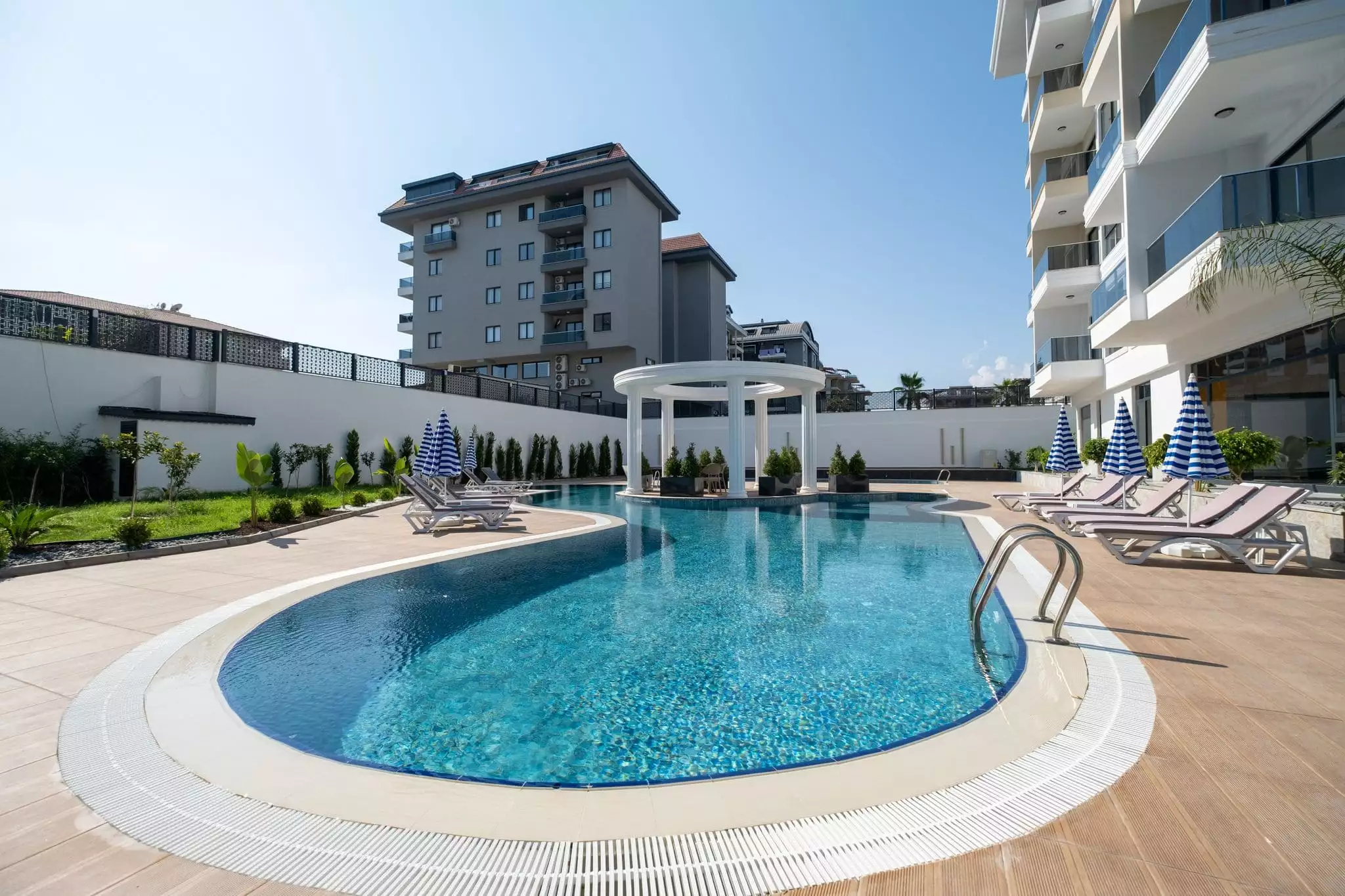 Flat 50m² in Turkey, Kargicak. Priced at 180000€ rent photo-10