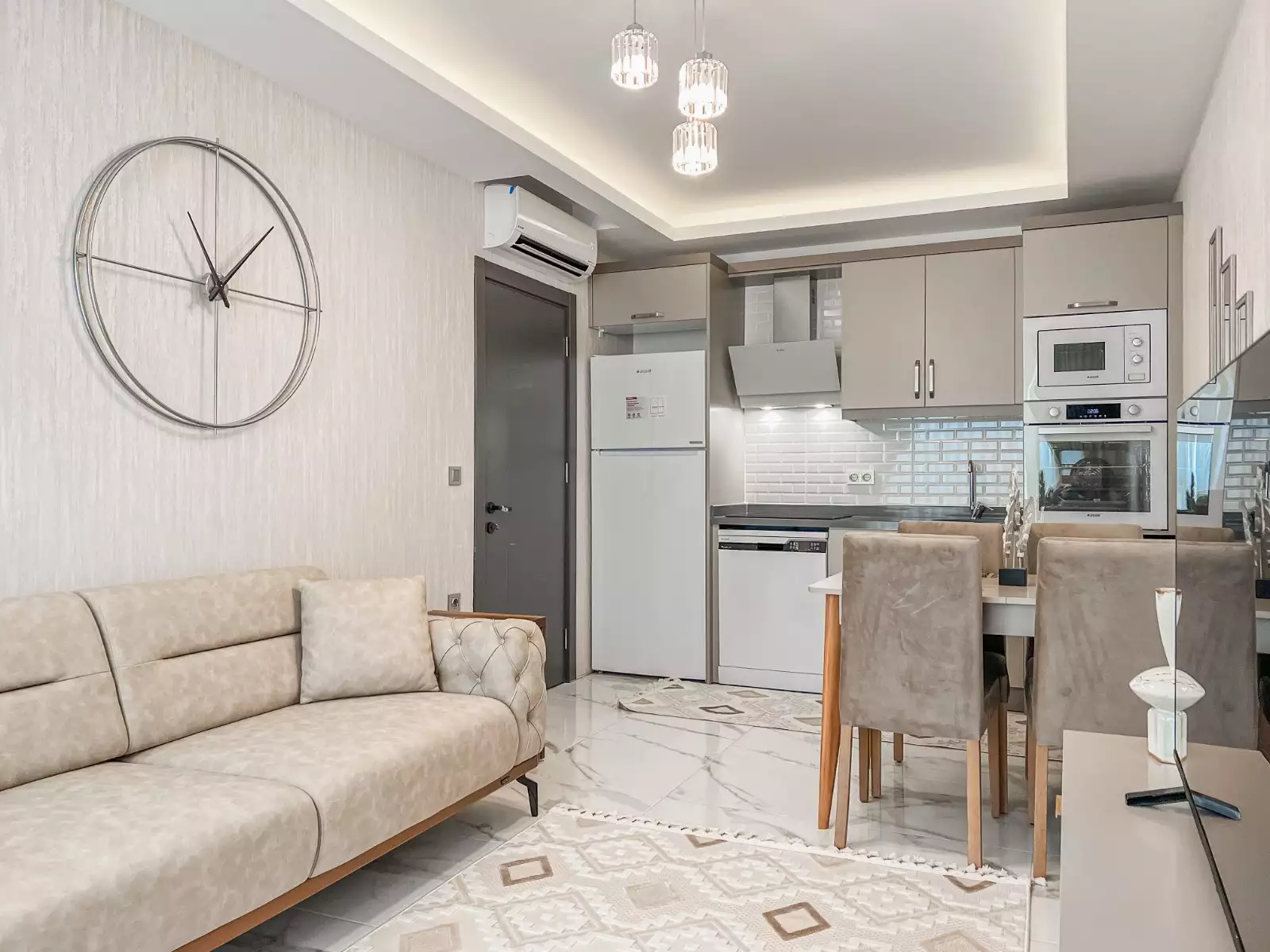 Flat 95m² in Turkey, Mahmutlar. Priced at 165000€ rent photo-3