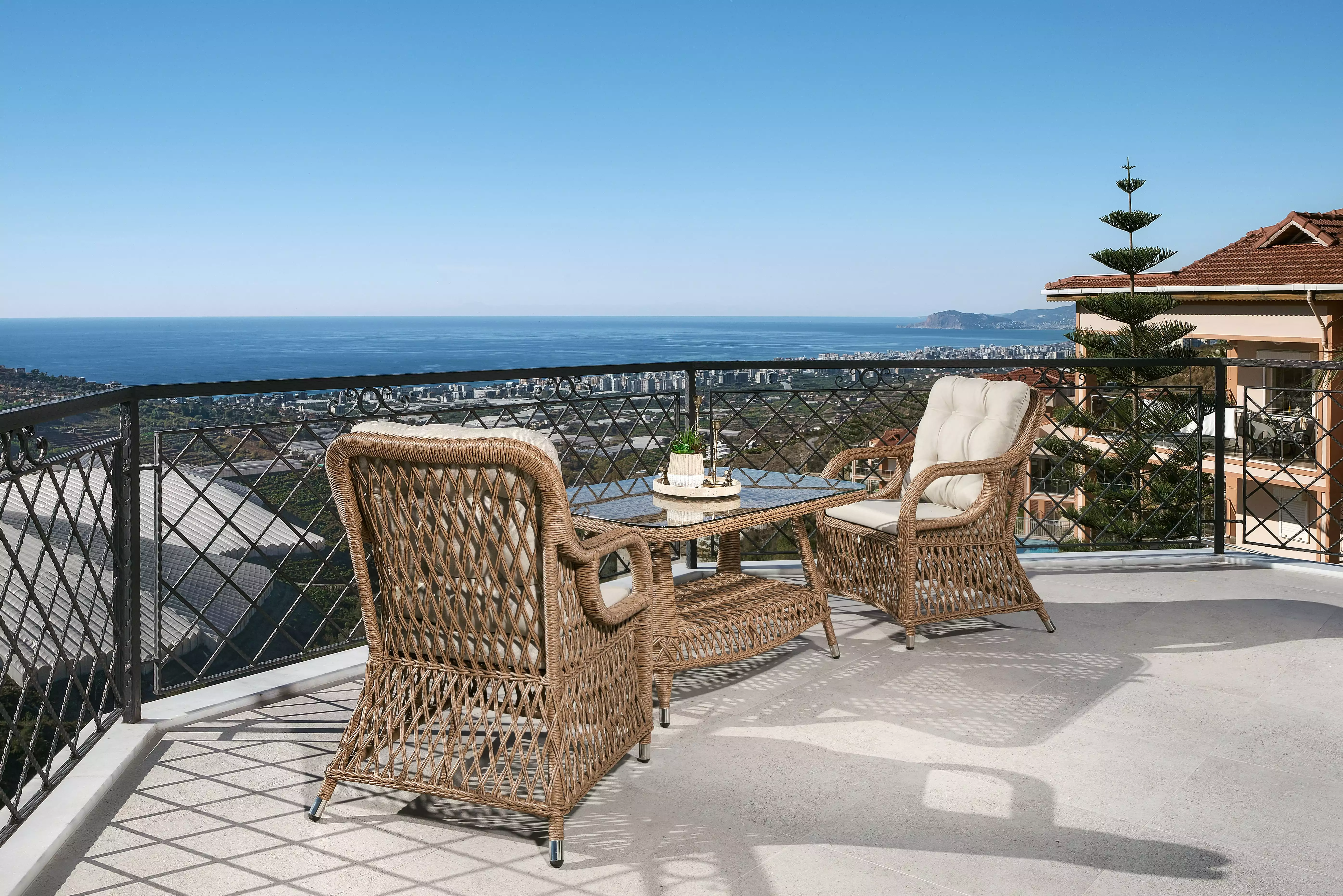 Villa 704m² in Turkey, Kargicak. Priced at 1190000€ rent photo-19