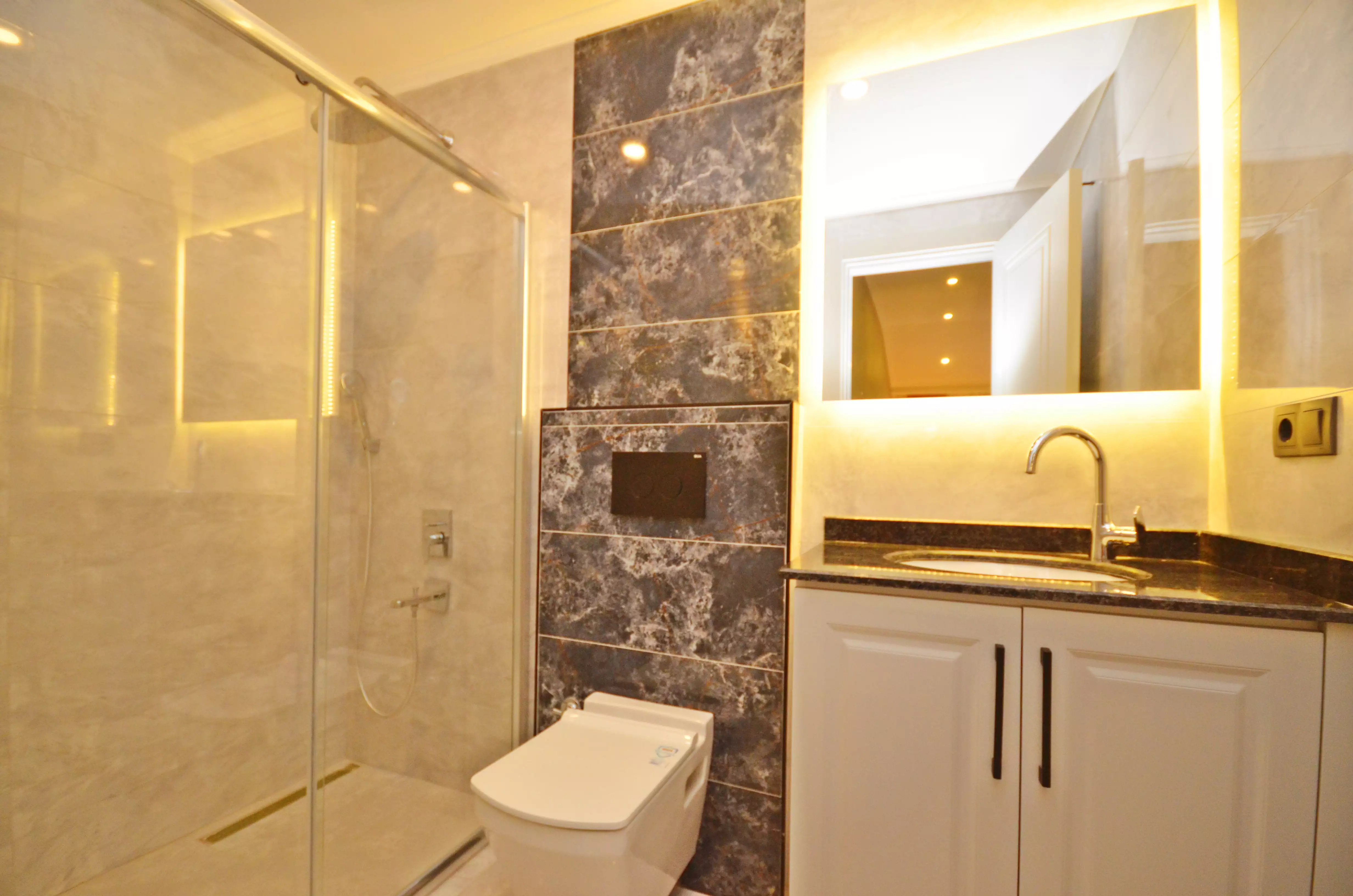 Penthouse 105m² in Turkey, Oba. Priced at 199000€ rent photo-19