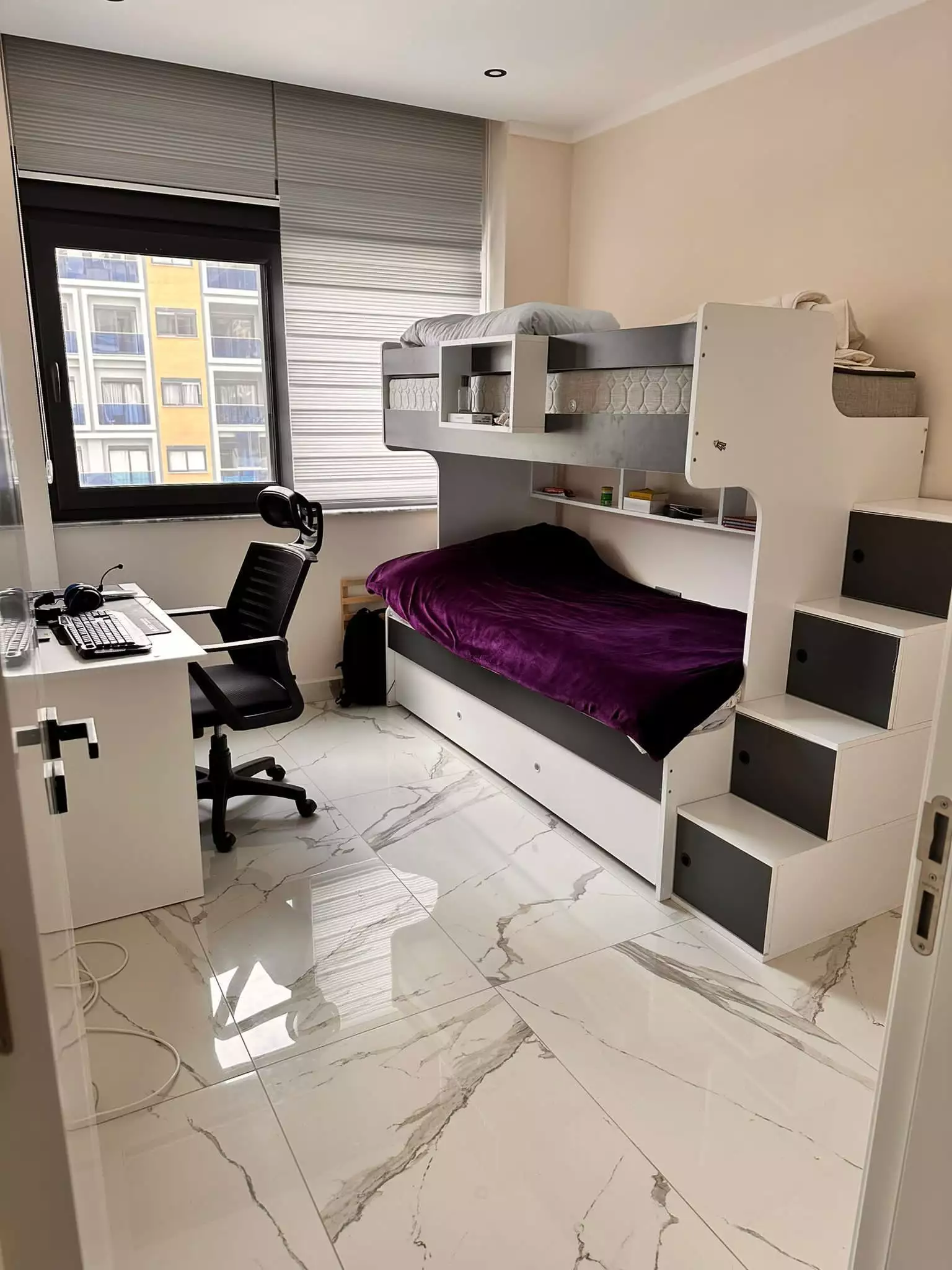Flat 75m² in Turkey, Kargicak. Priced at 132000€ rent photo-3