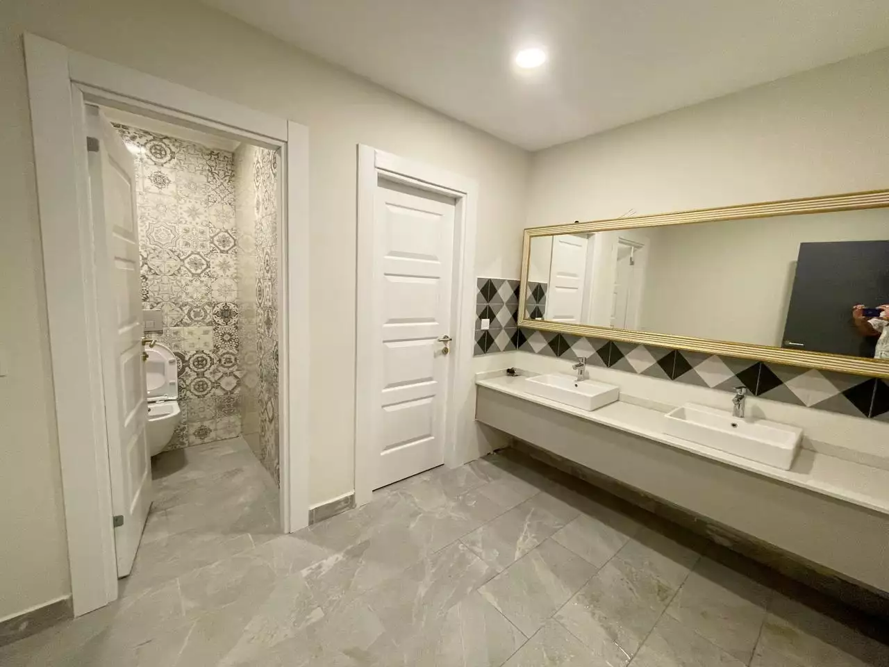 Flat 60m² in Turkey, Mahmutlar. Priced at 87000€ rent photo-19