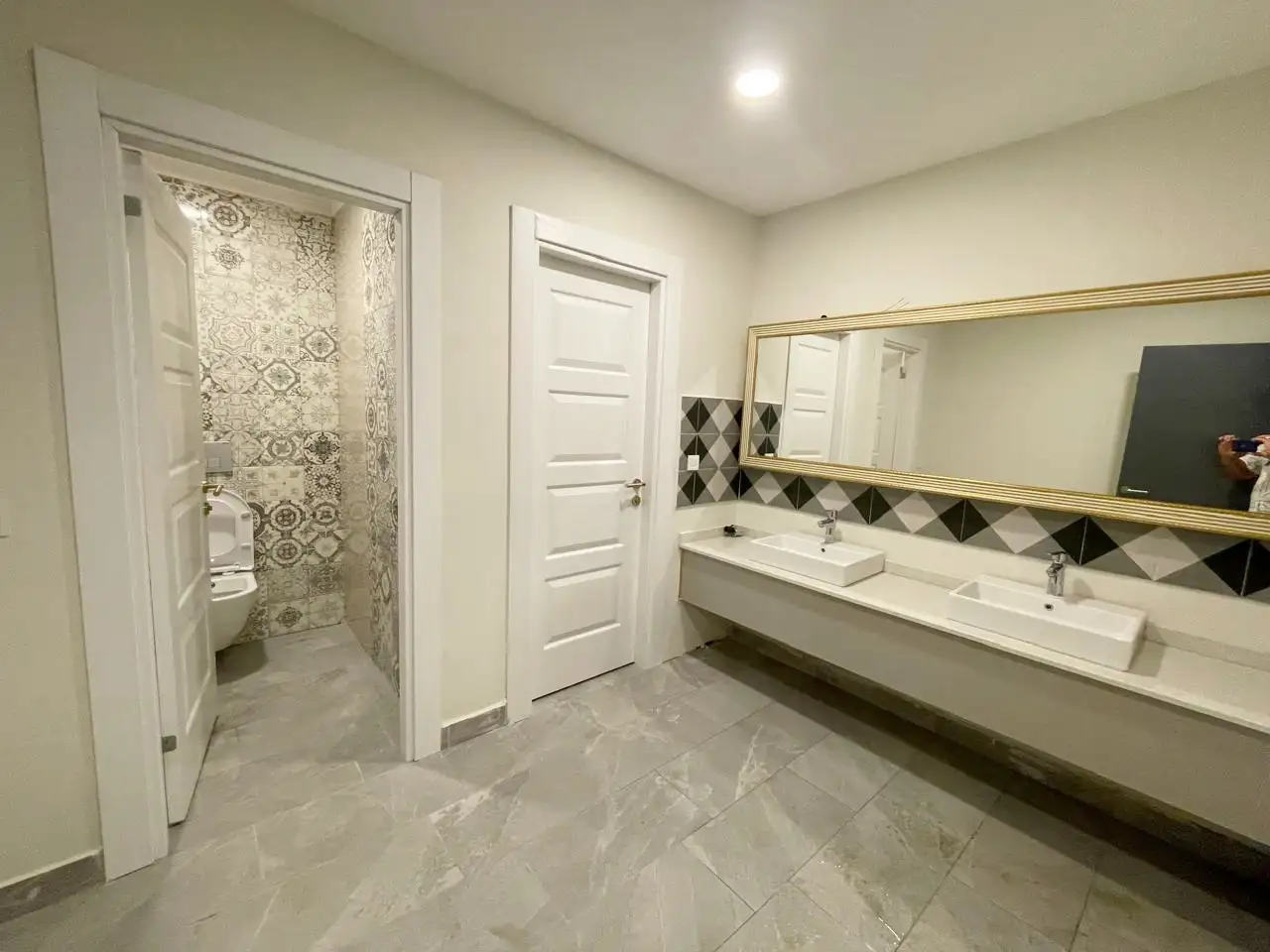 Flat 60m² in Turkey, Mahmutlar. Priced at 87000€ rent photo-24