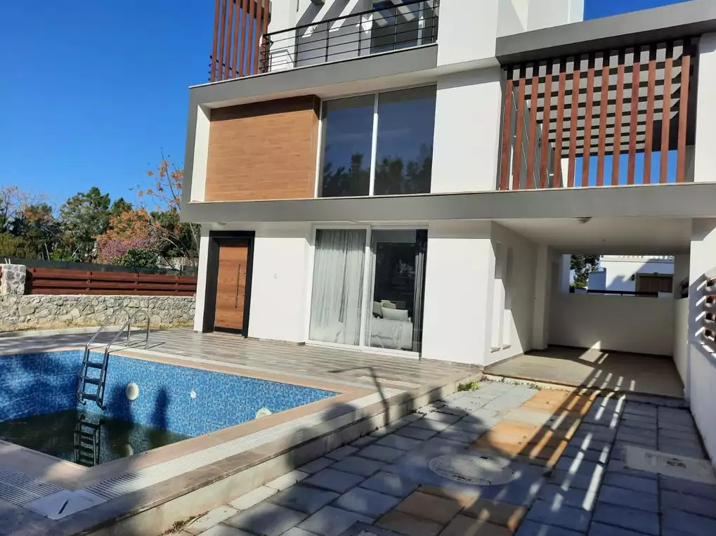 Villa 265m² in Cyprus, Kyrenia. Priced at 369000€ rent photo-6